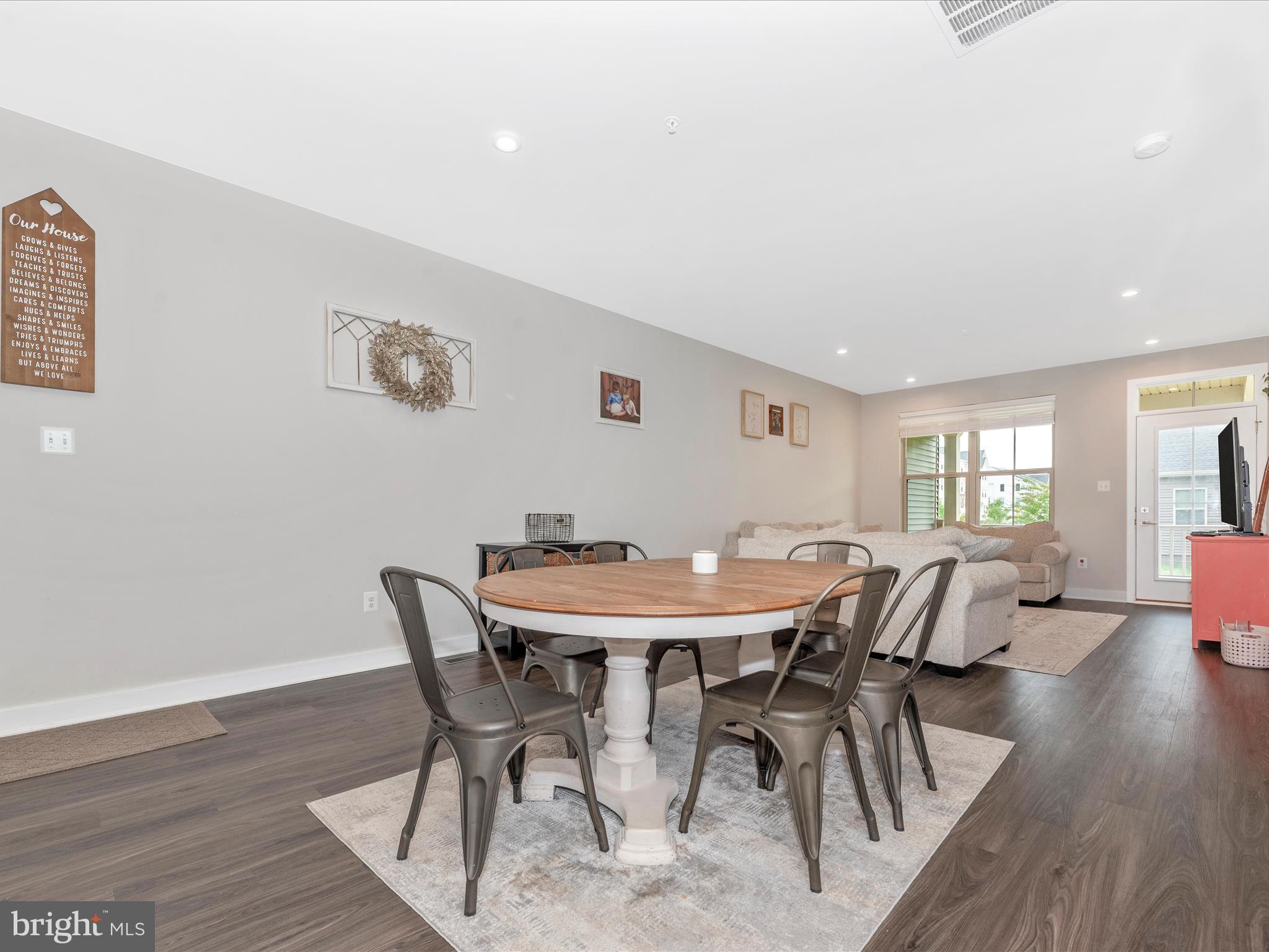 HARRINGTON TERRACE - Residential