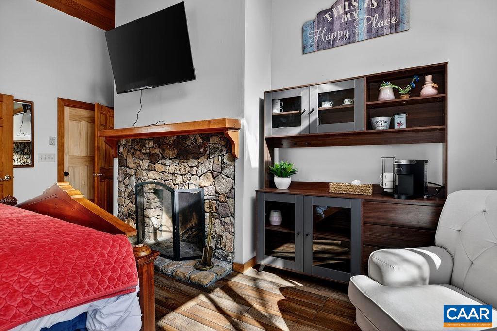 WINTERGREEN RESORT - Residential