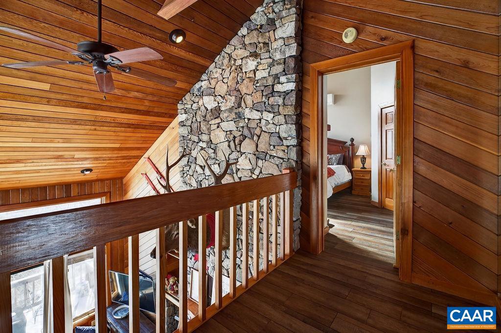 WINTERGREEN RESORT - Residential