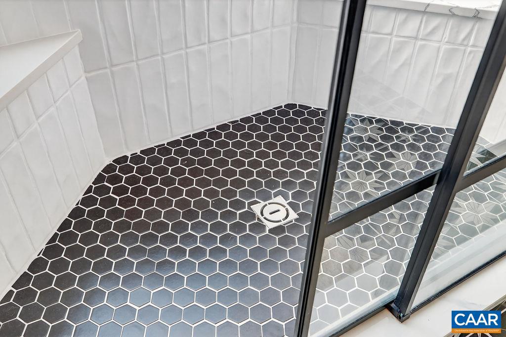 WINTERGREEN RESORT - Residential