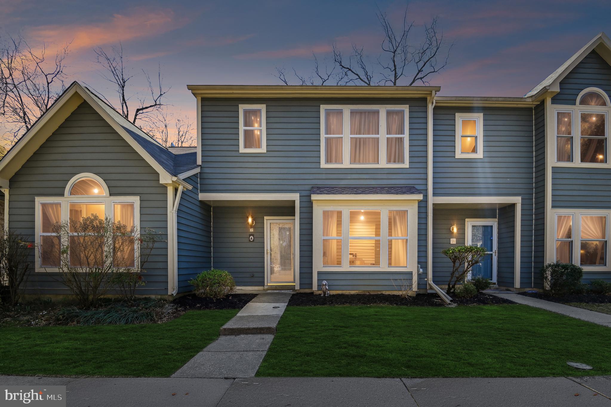 HUNT MEADOW - Residential