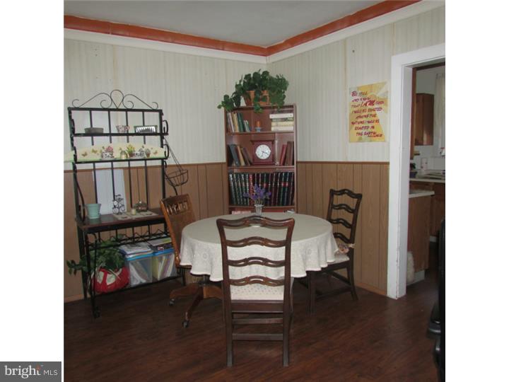 FRANKFORD - Residential