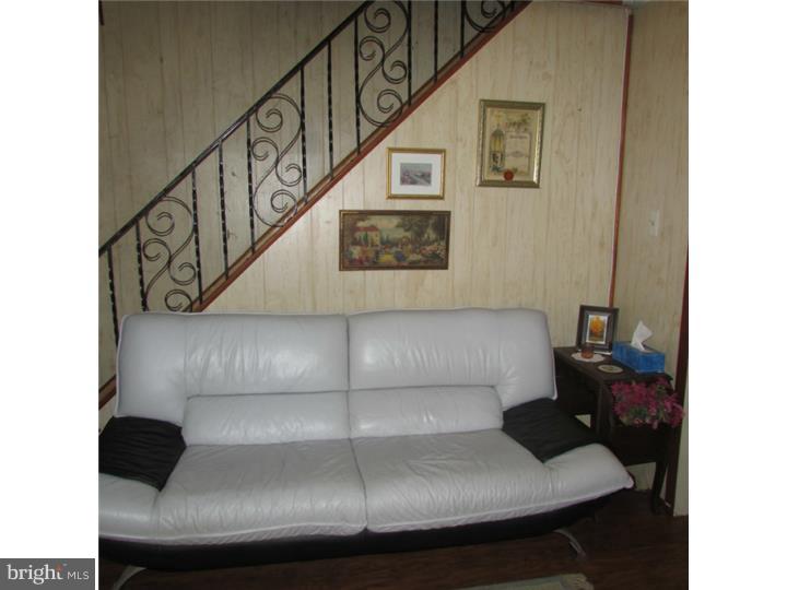 FRANKFORD - Residential