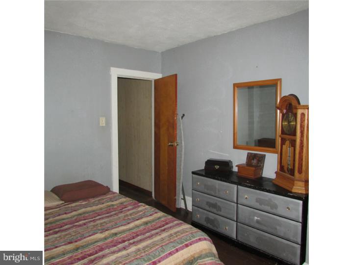 FRANKFORD - Residential