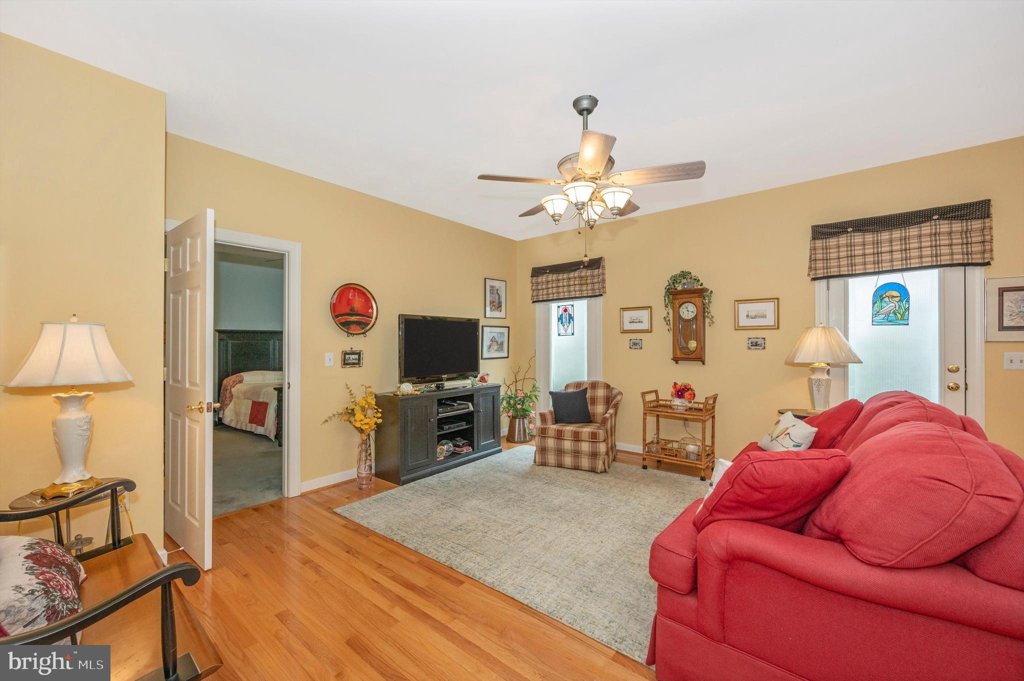 FOXFIELD AT MIDDLETOWN - Residential