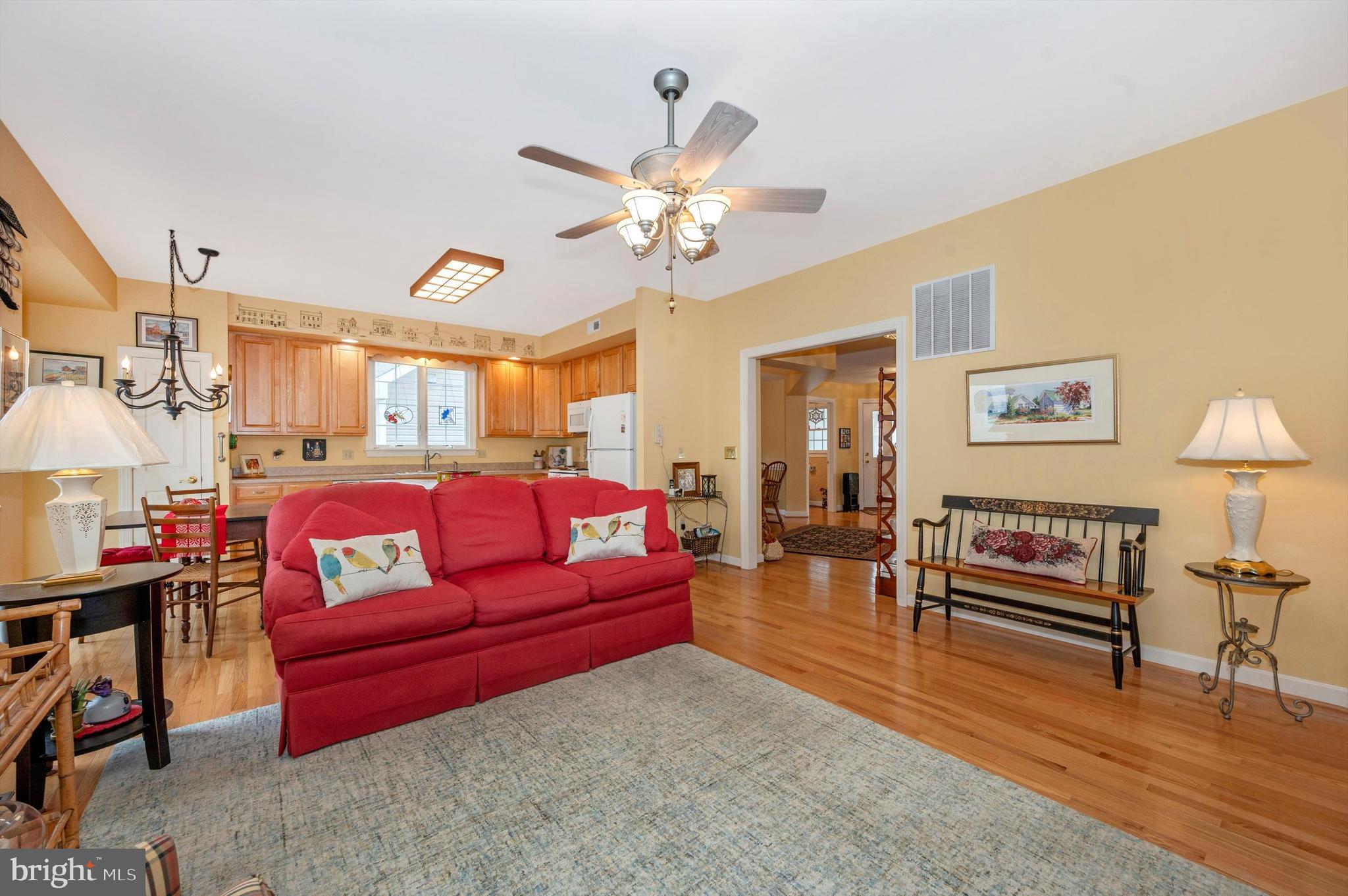 FOXFIELD AT MIDDLETOWN - Residential