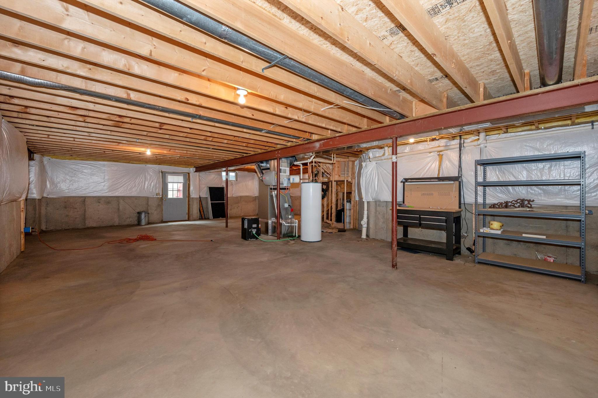 FOXFIELD AT MIDDLETOWN - Residential