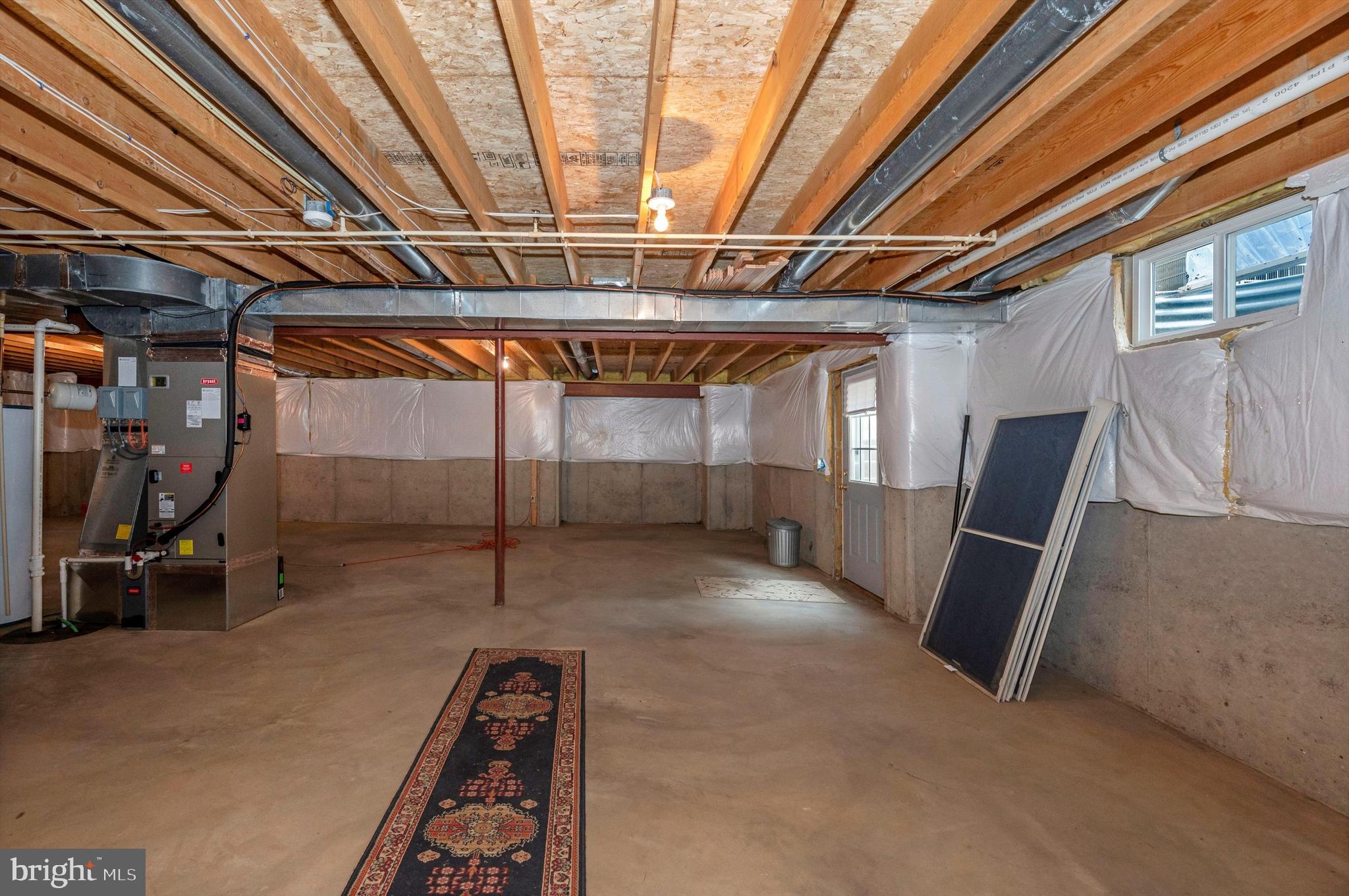 FOXFIELD AT MIDDLETOWN - Residential