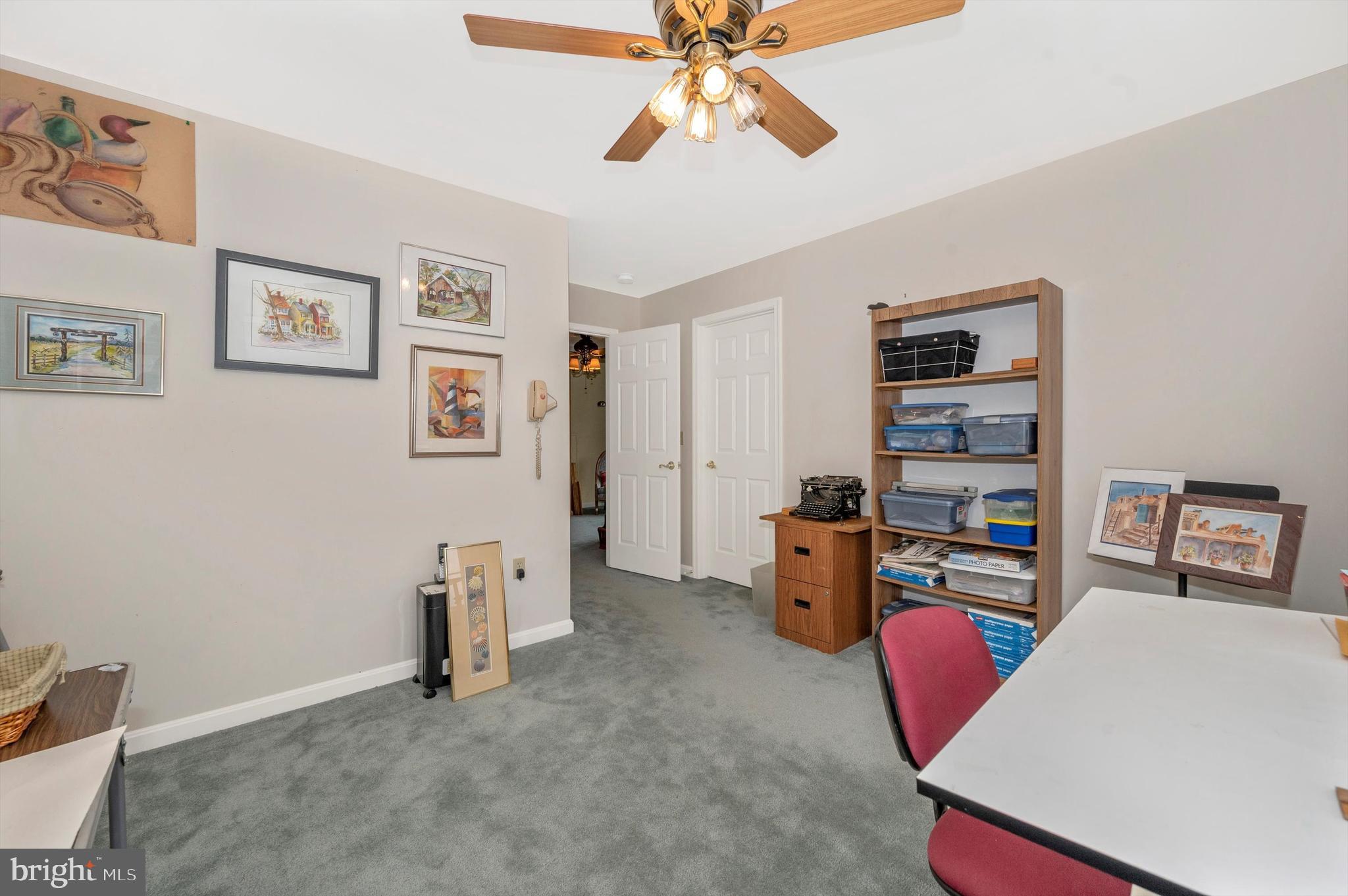 FOXFIELD AT MIDDLETOWN - Residential