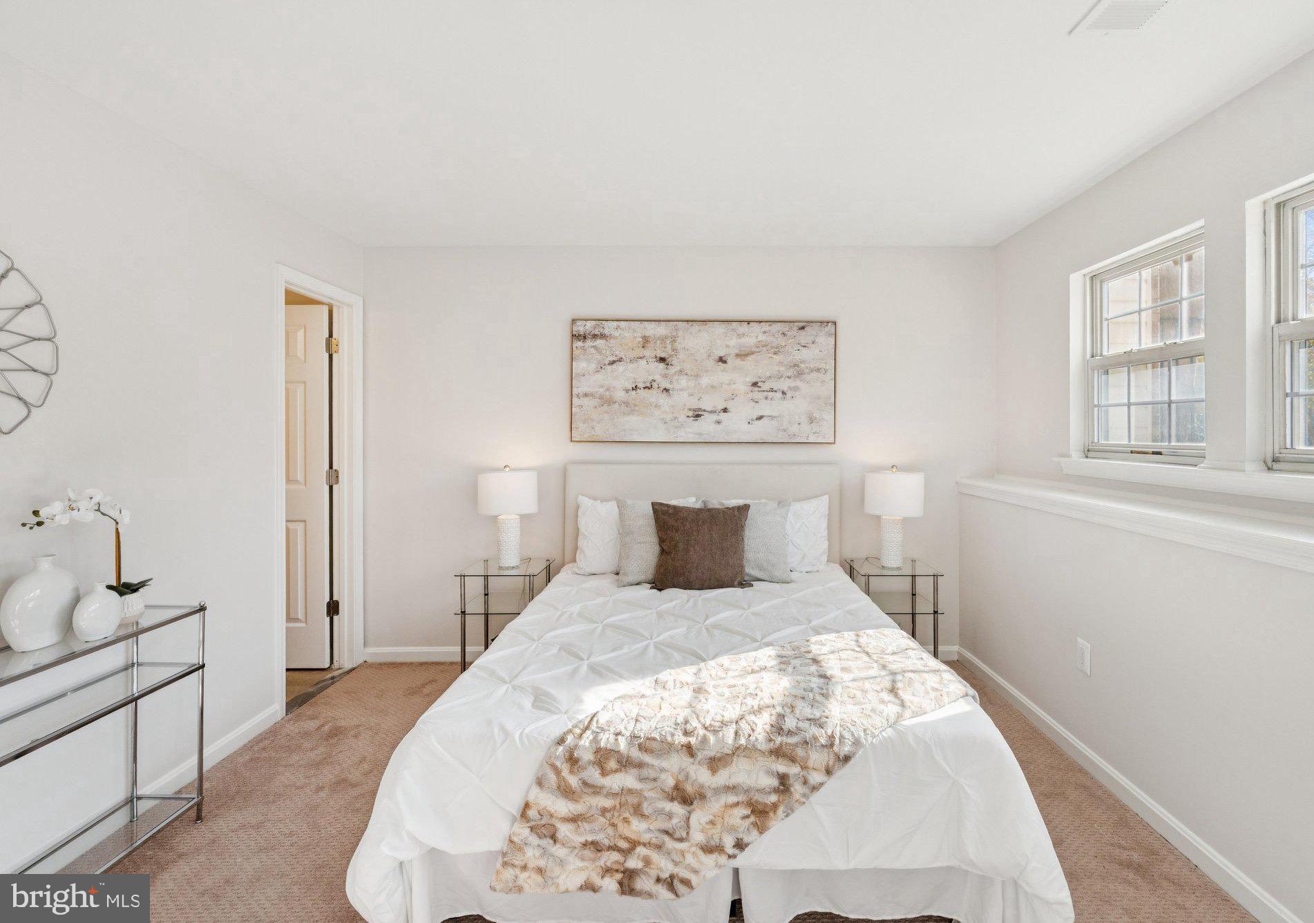 APPLEGATE - Residential