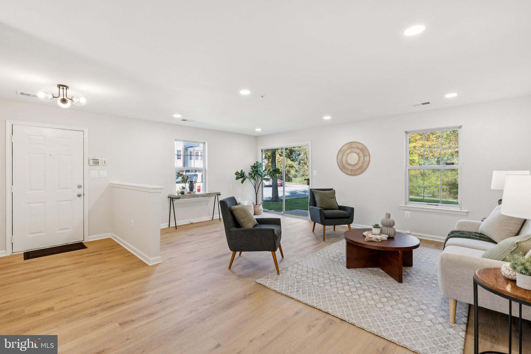 APPLEGATE - Residential