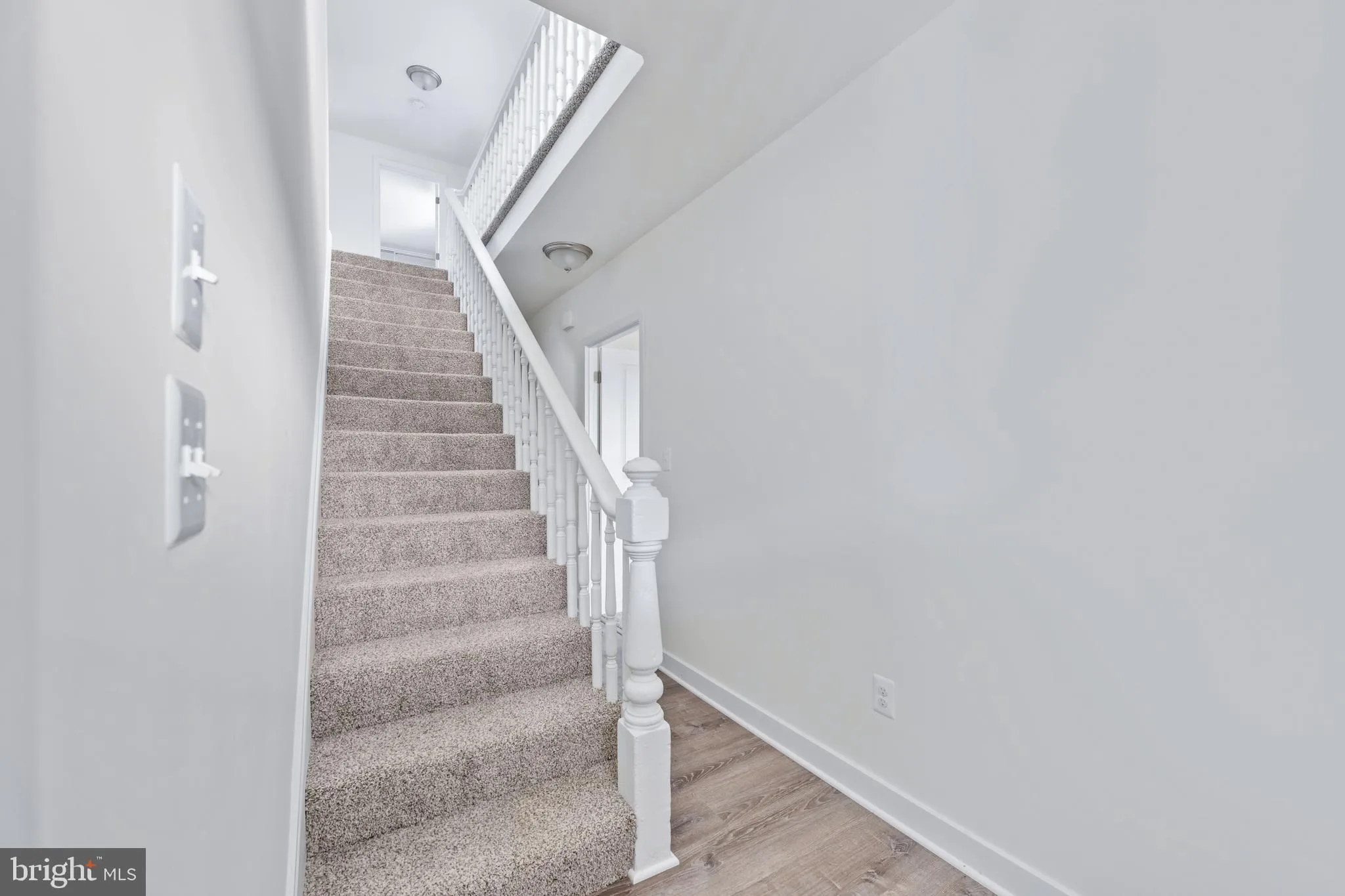 Fredericksburg, Virginia 22401, United States, 3 Bedrooms Bedrooms, ,2 BathroomsBathrooms,Residential,Contingent,32026