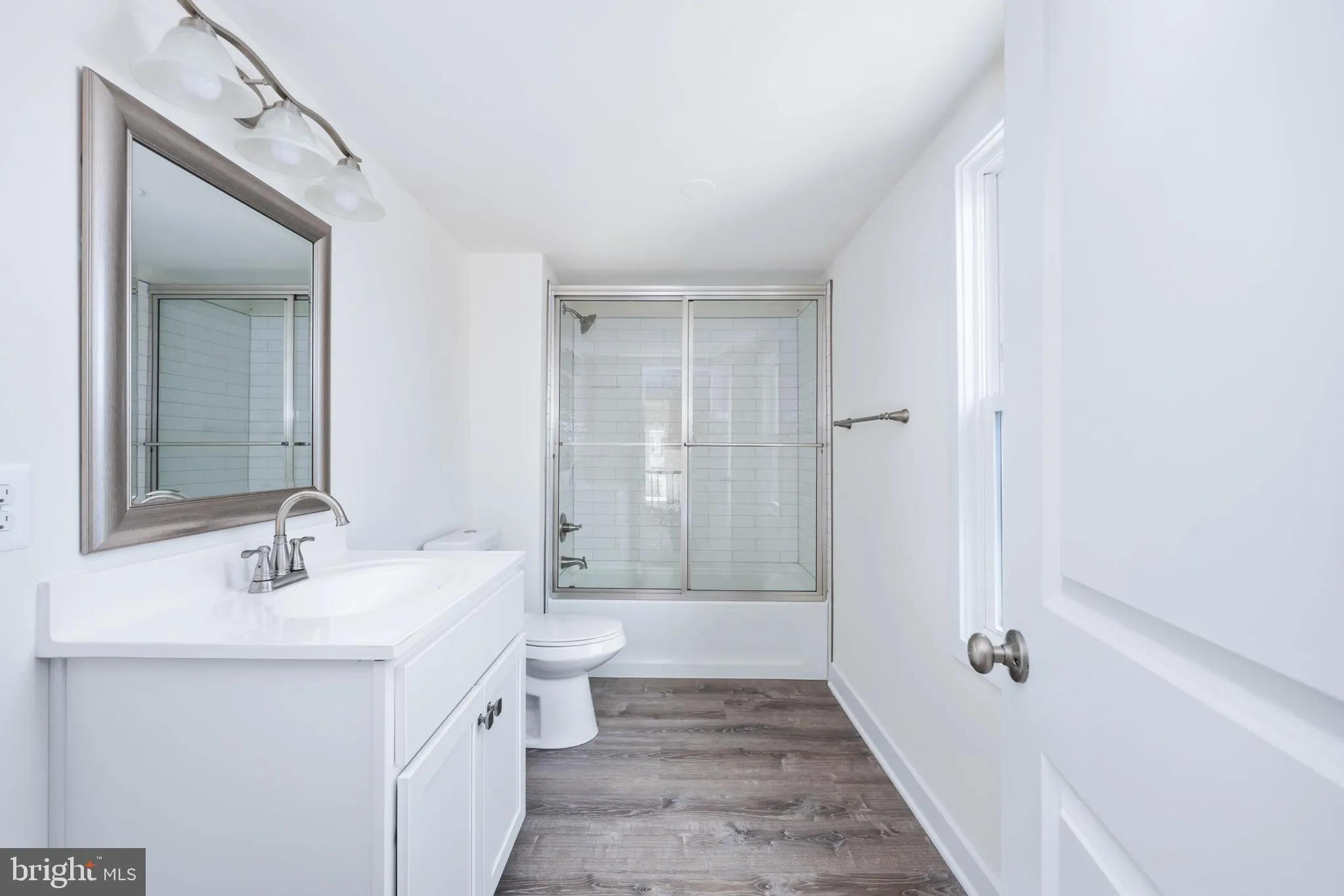 Fredericksburg, Virginia 22401, United States, 3 Bedrooms Bedrooms, ,2 BathroomsBathrooms,Residential,Contingent,32026