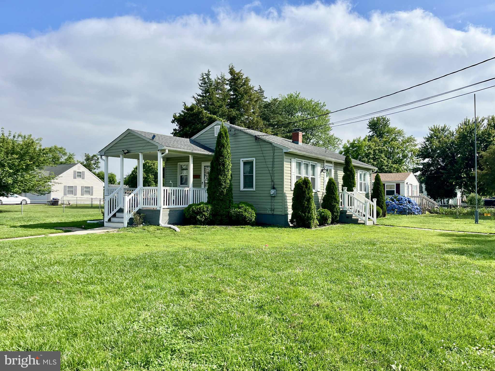 10 MORNINGSIDE DRIVE