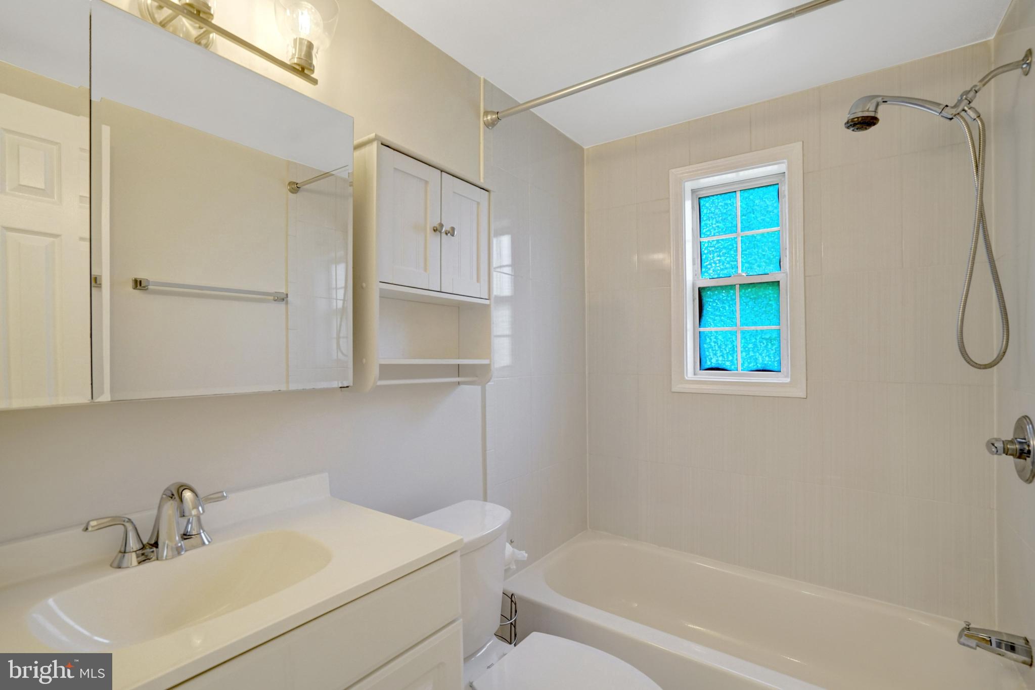 FARRINGTON PLACE - Residential