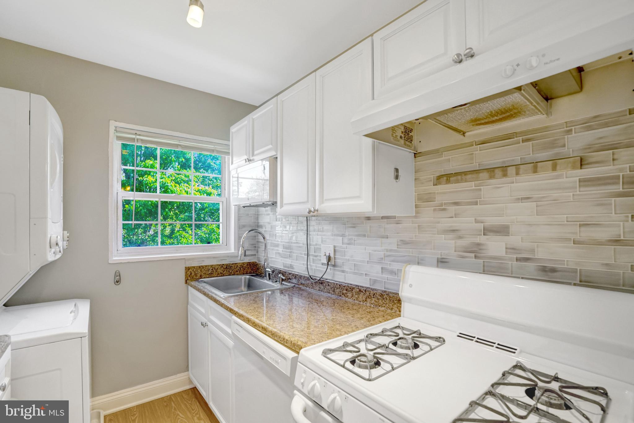 FARRINGTON PLACE - Residential