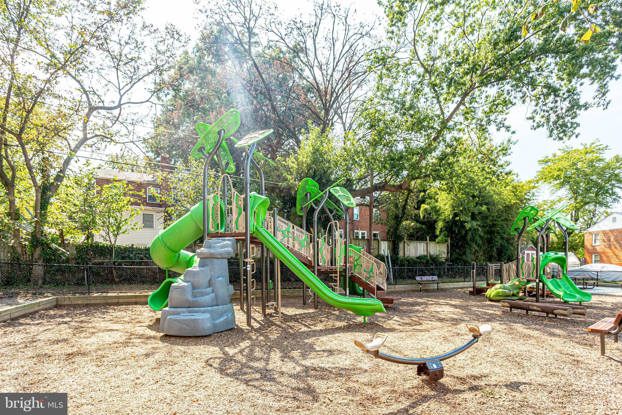 FARRINGTON PLACE - Residential