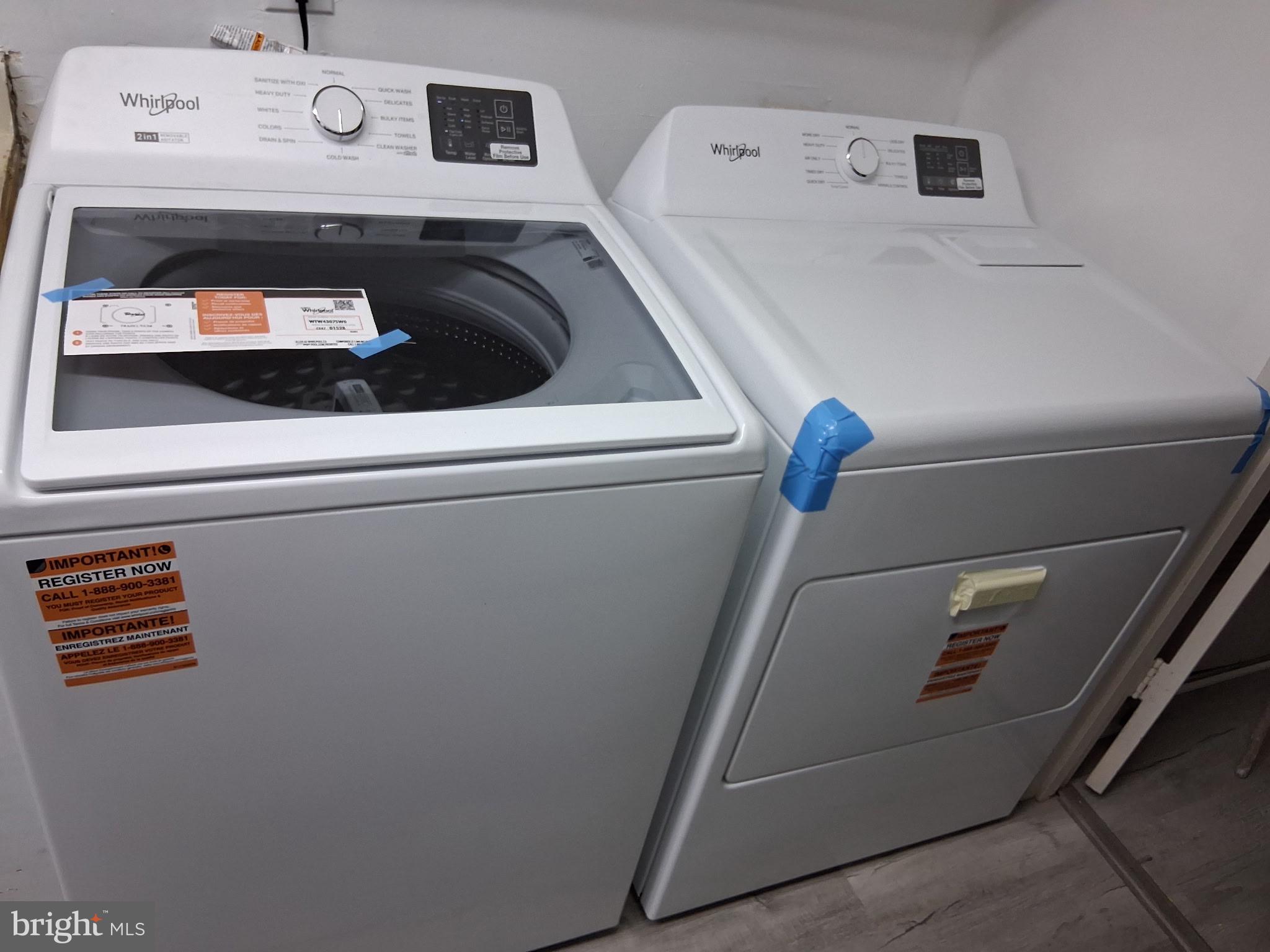 PINES CONDOMINIUM - Residential