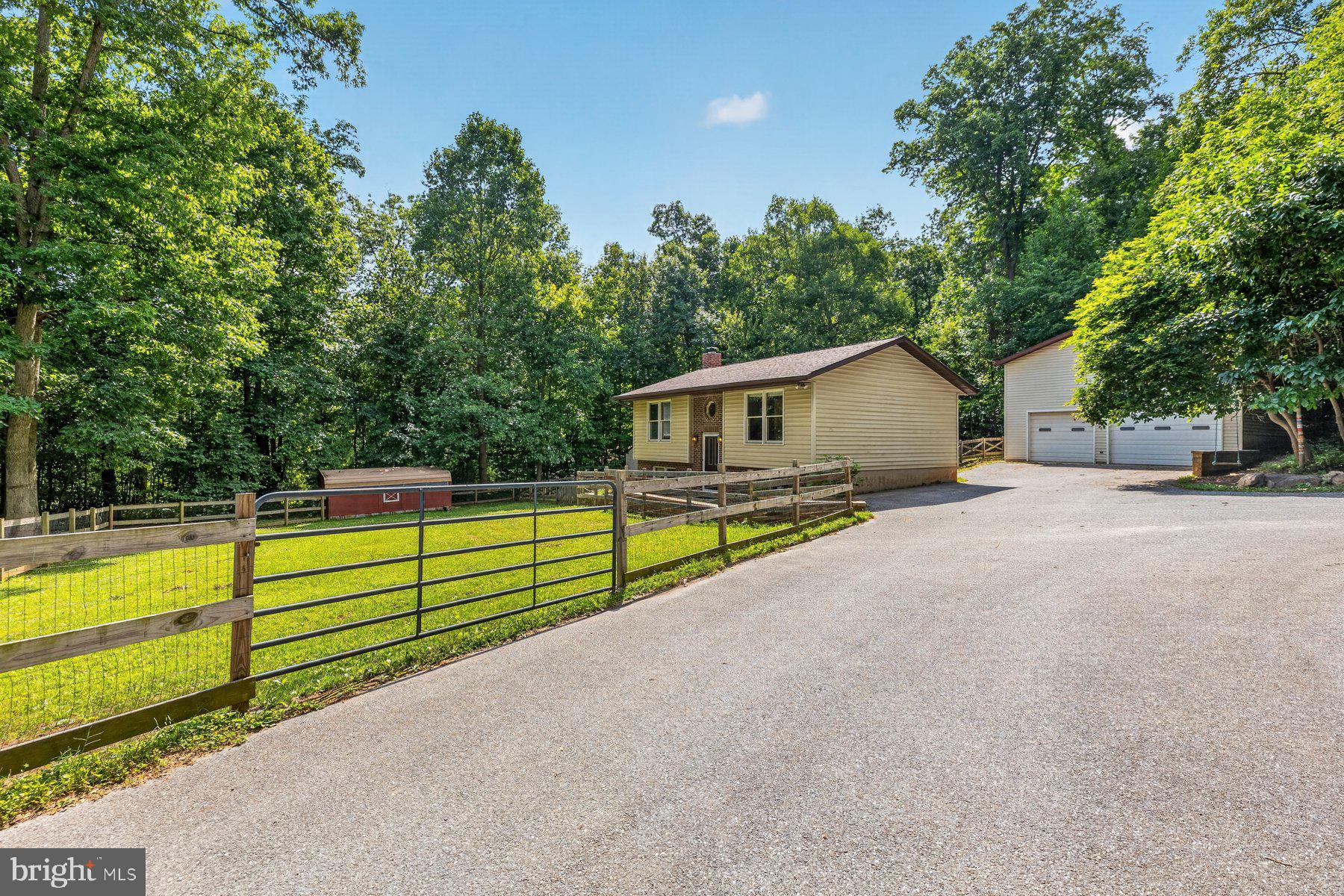 4600 HAY DRIVE