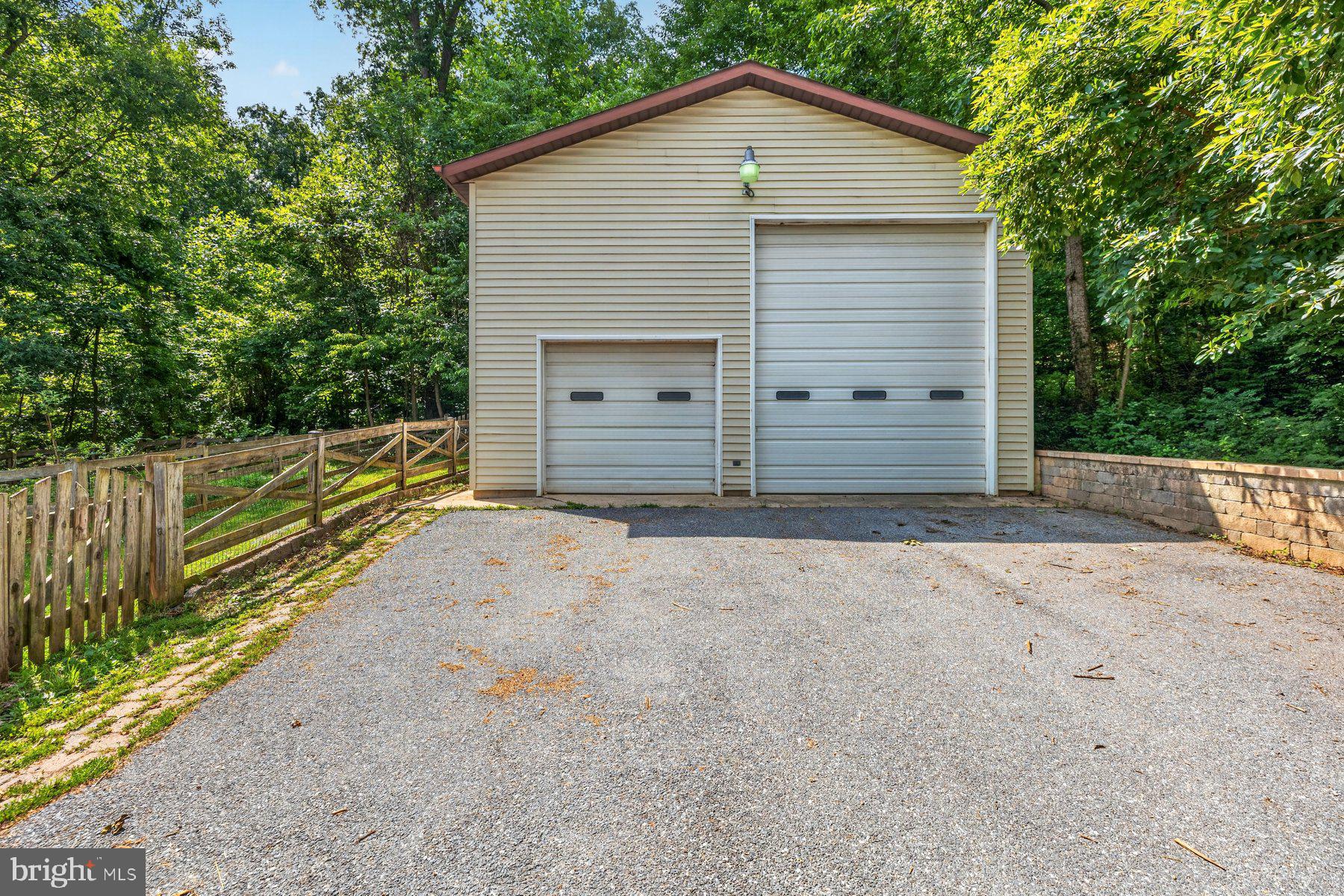 4600 HAY DRIVE