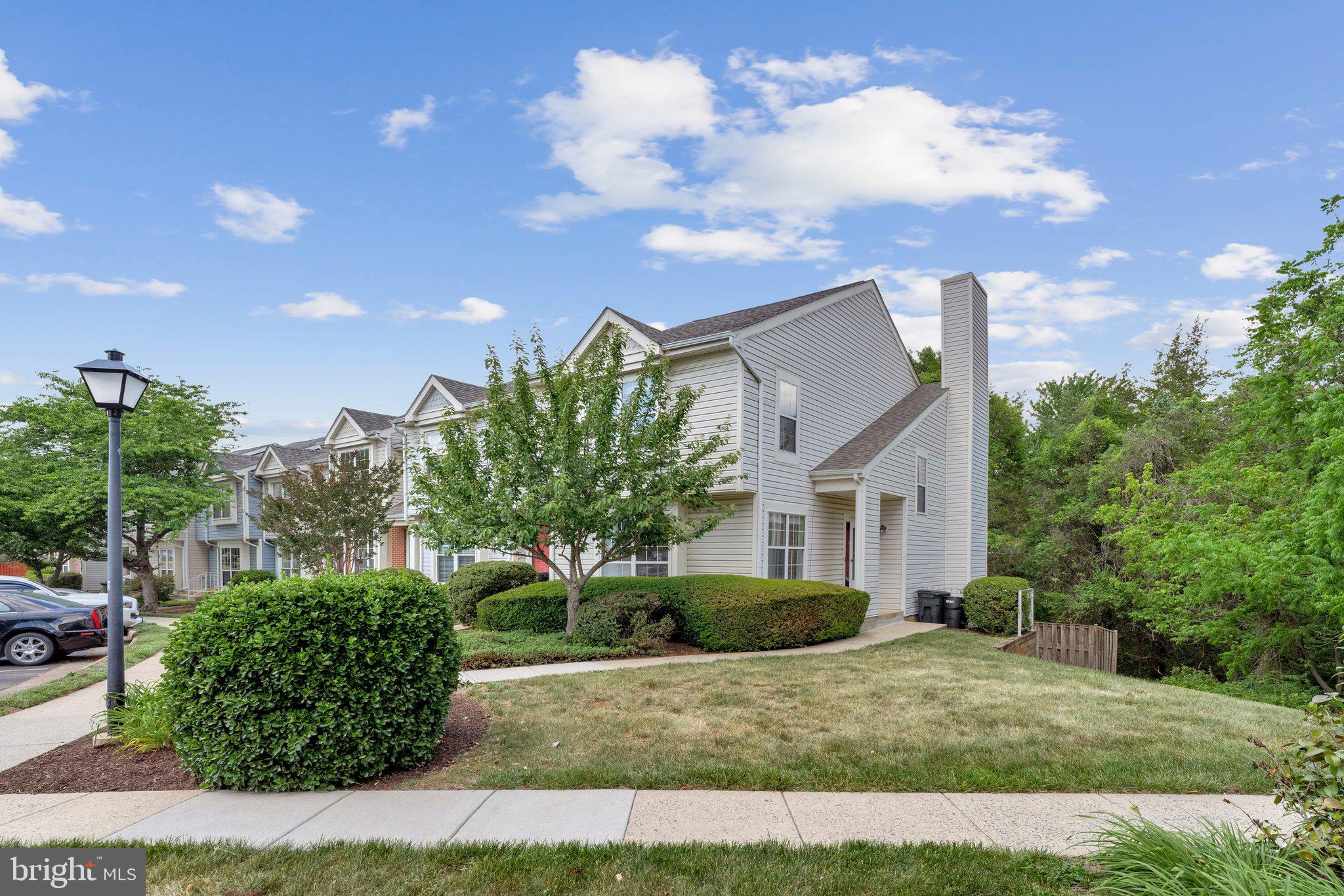 ROLLING RIDGE - Residential
