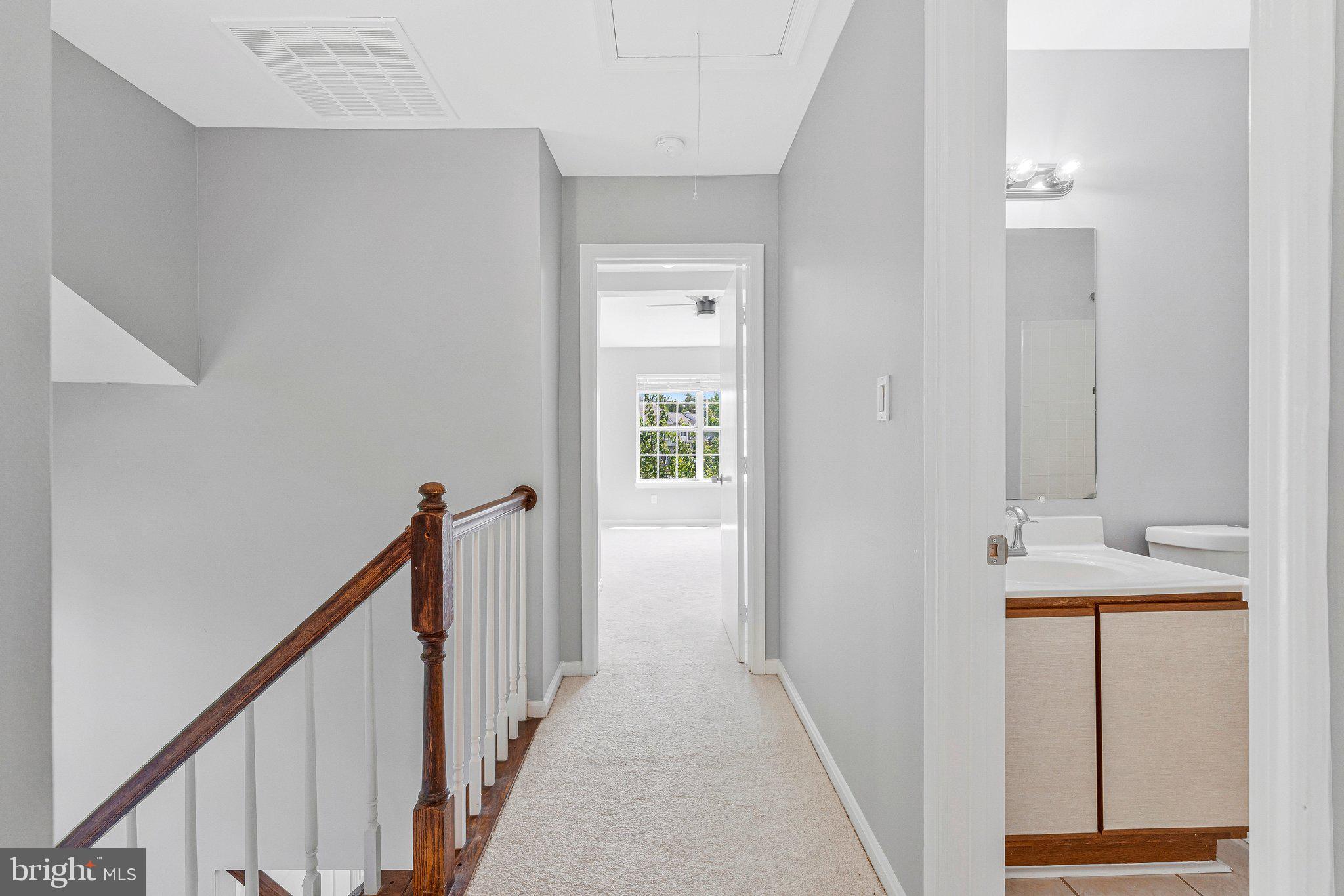 ROLLING RIDGE - Residential