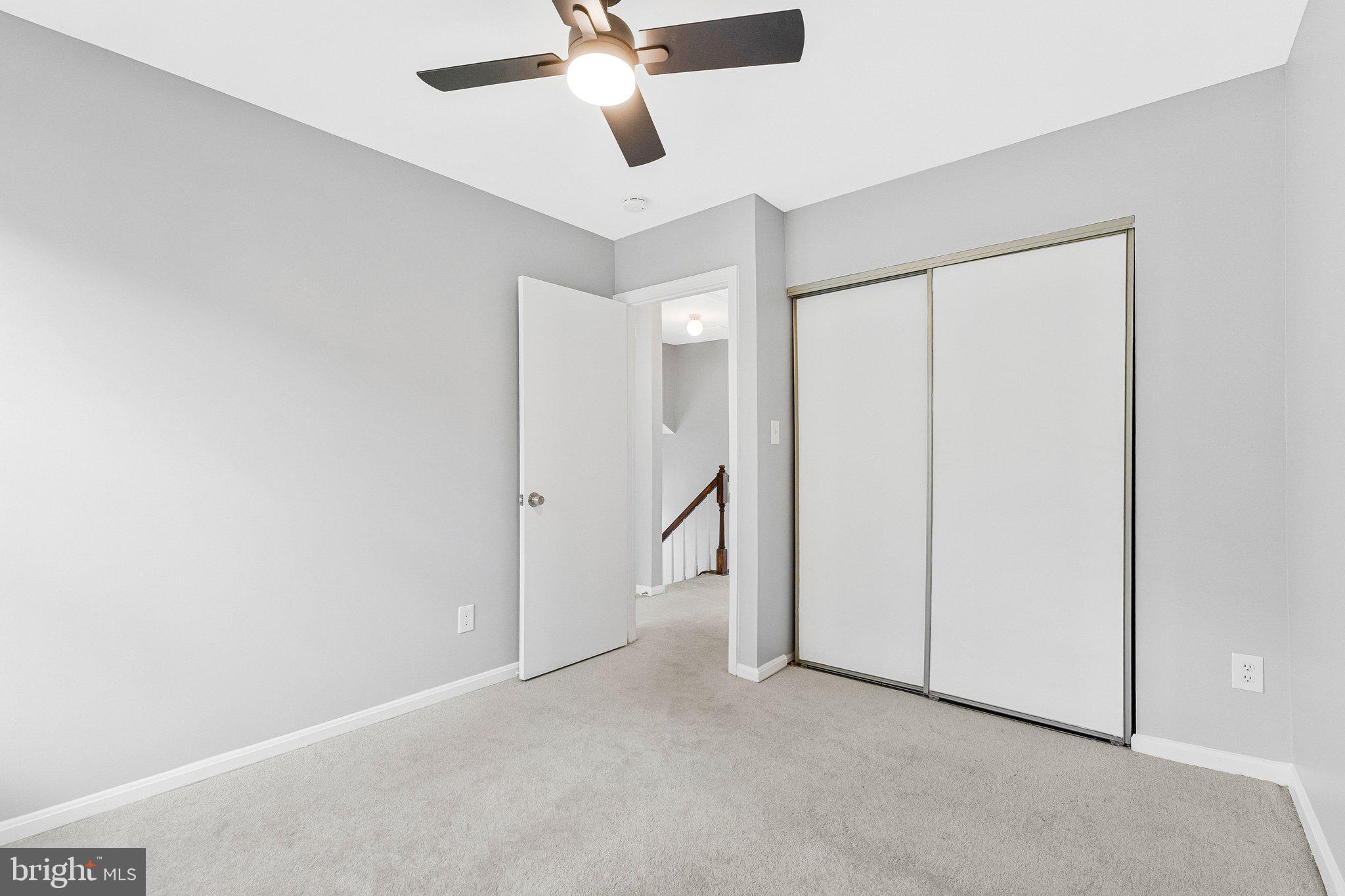 ROLLING RIDGE - Residential
