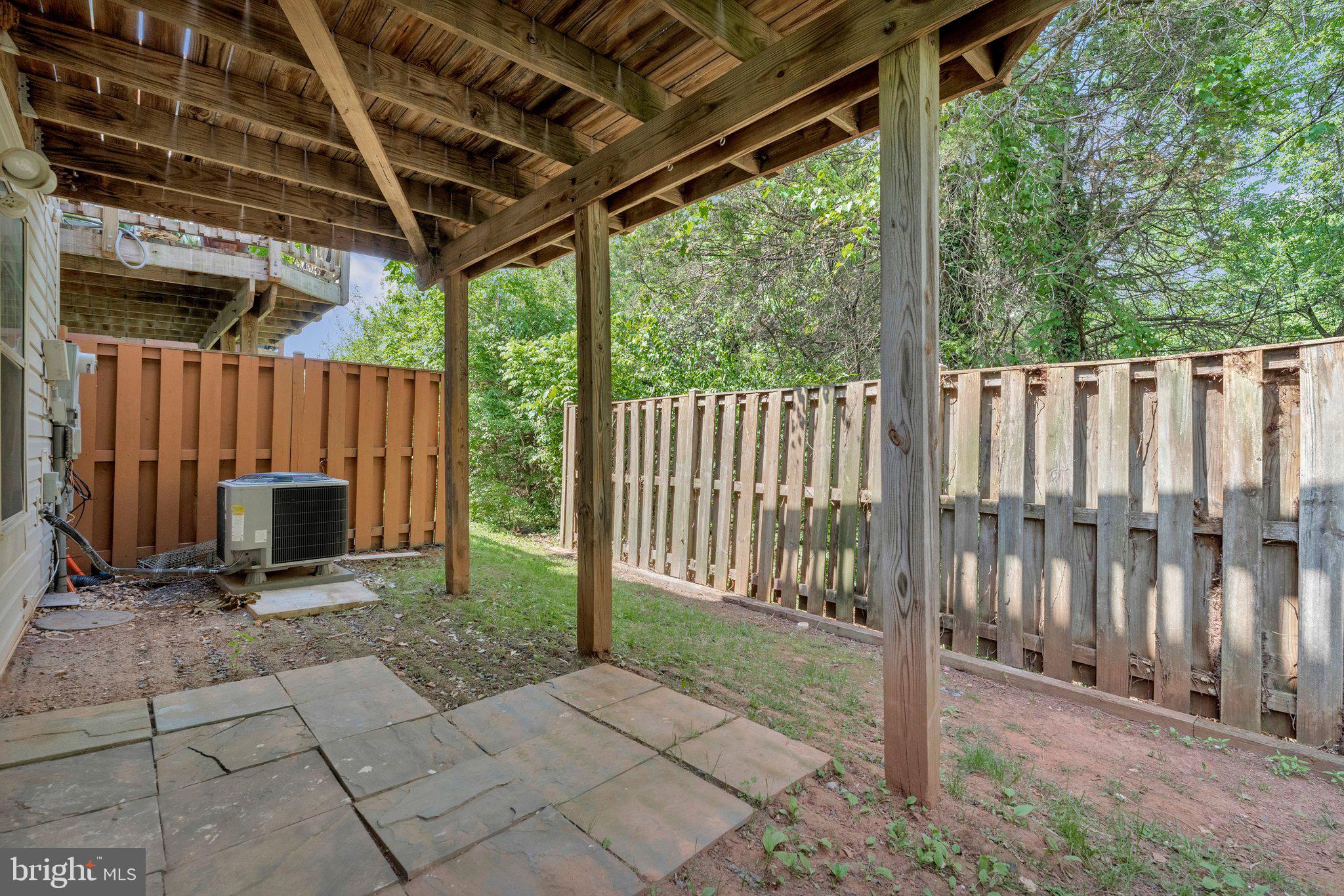 ROLLING RIDGE - Residential