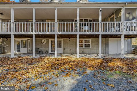 2289 POTOMAC ROAD BERKELEY SPRINGS WV 25411