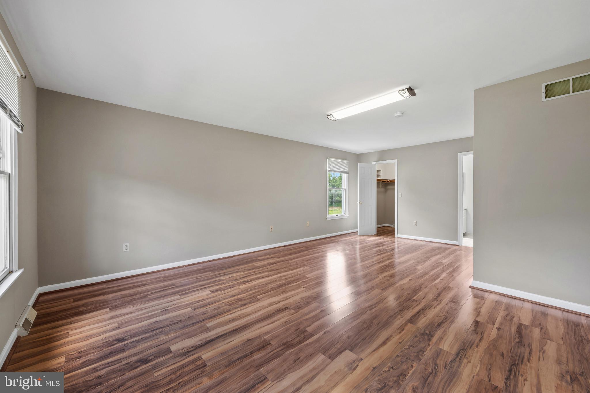 MOUNT HEBRON - Residential