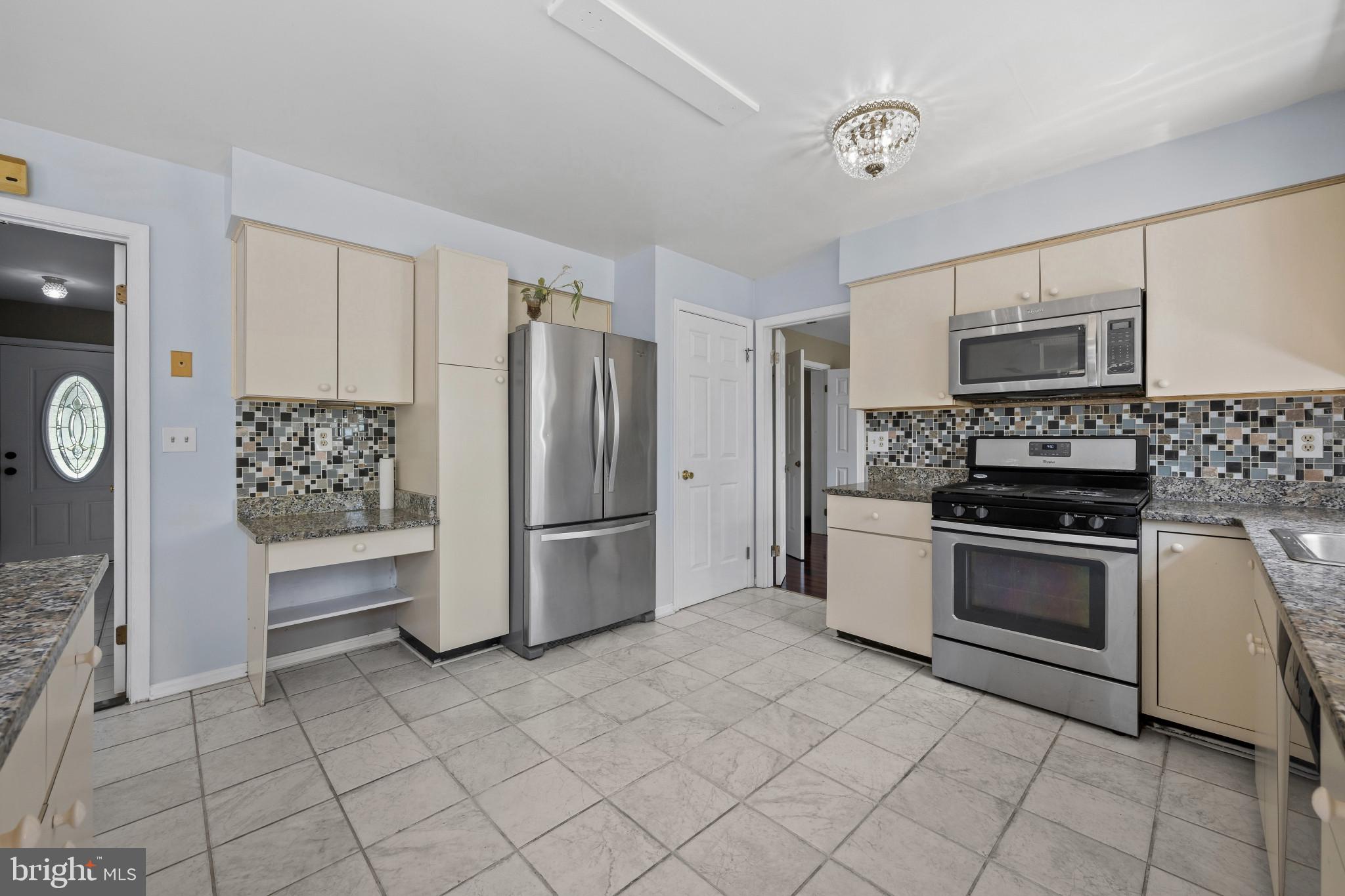 MOUNT HEBRON - Residential