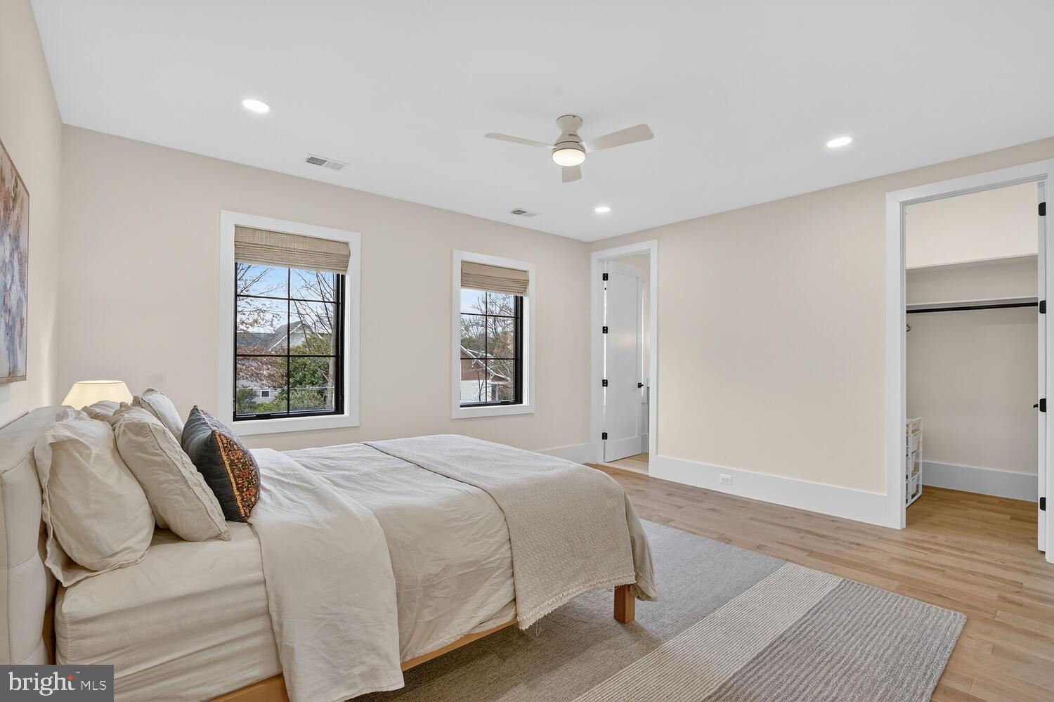 WAVERLY HILLS - Residential