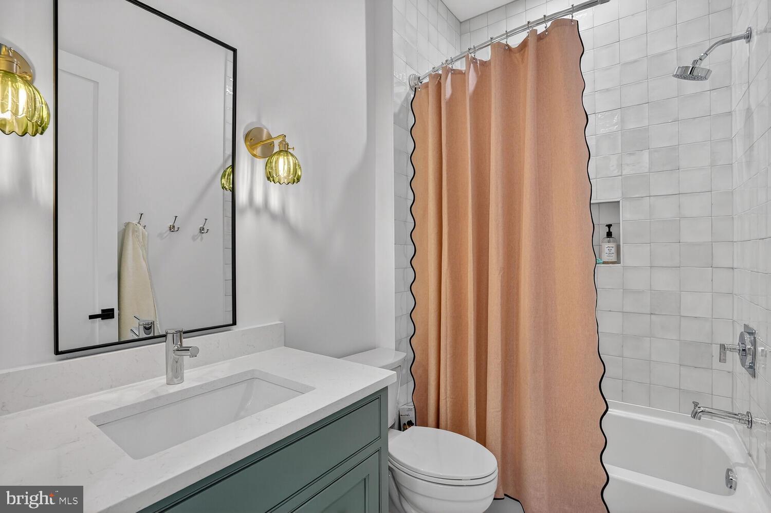 WAVERLY HILLS - Residential