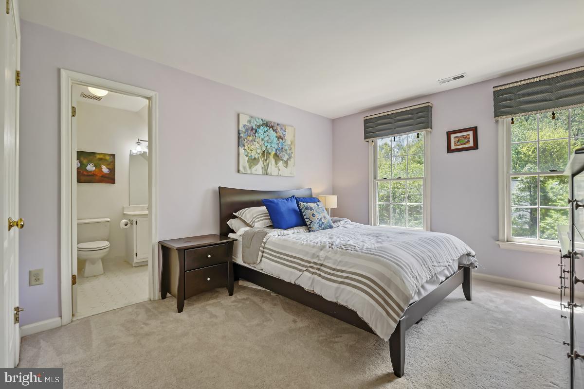 FAIRWAY HILLS - Residential