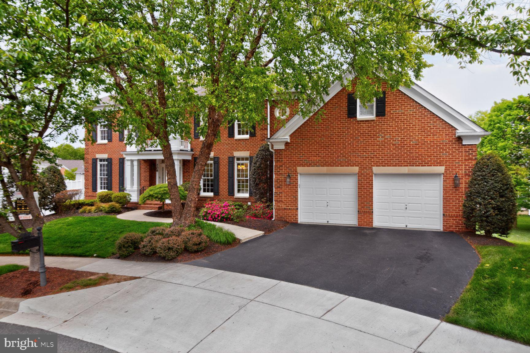 FALLSGROVE - Residential