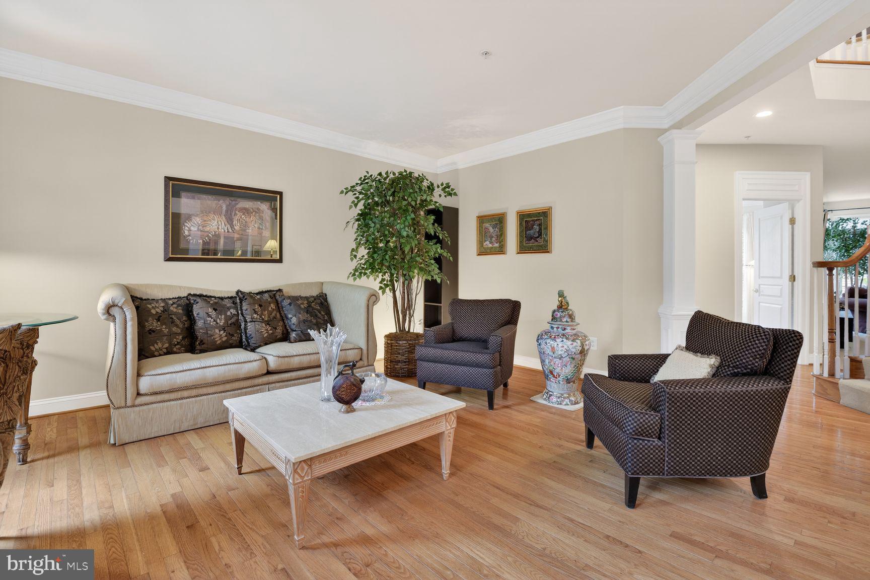 FALLSGROVE - Residential