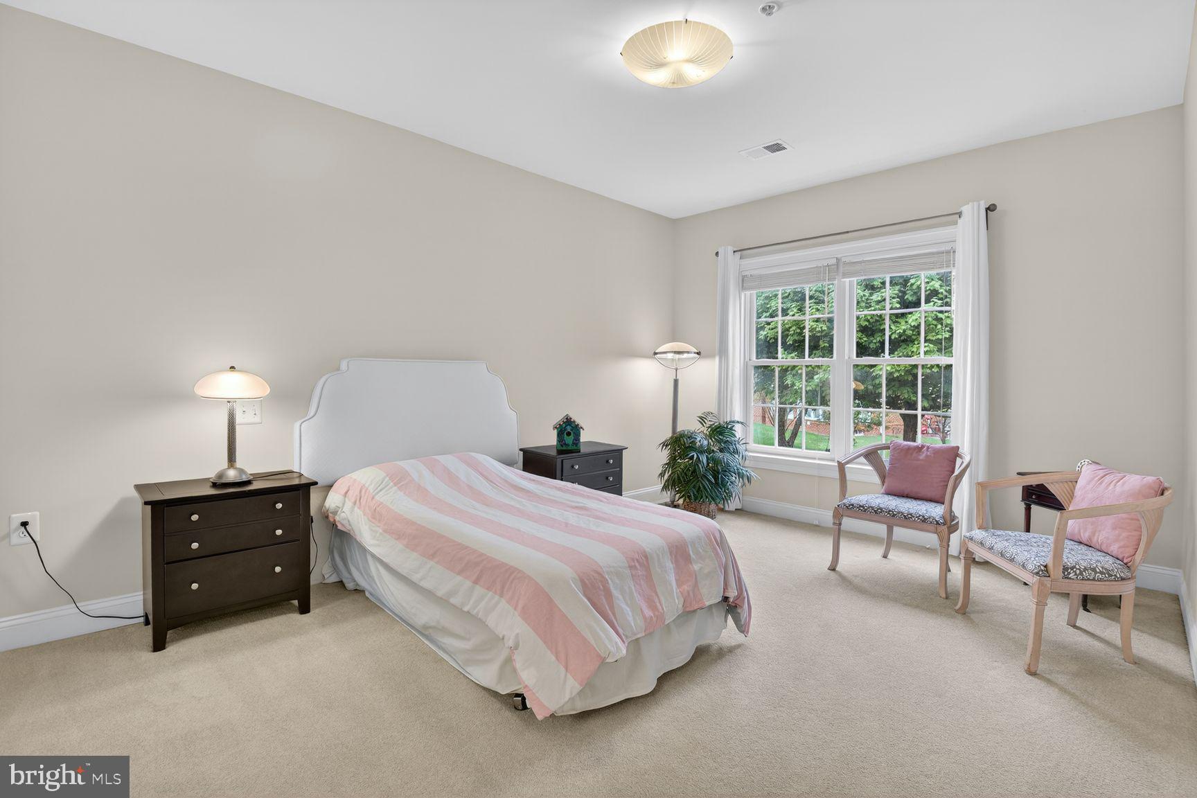 FALLSGROVE - Residential