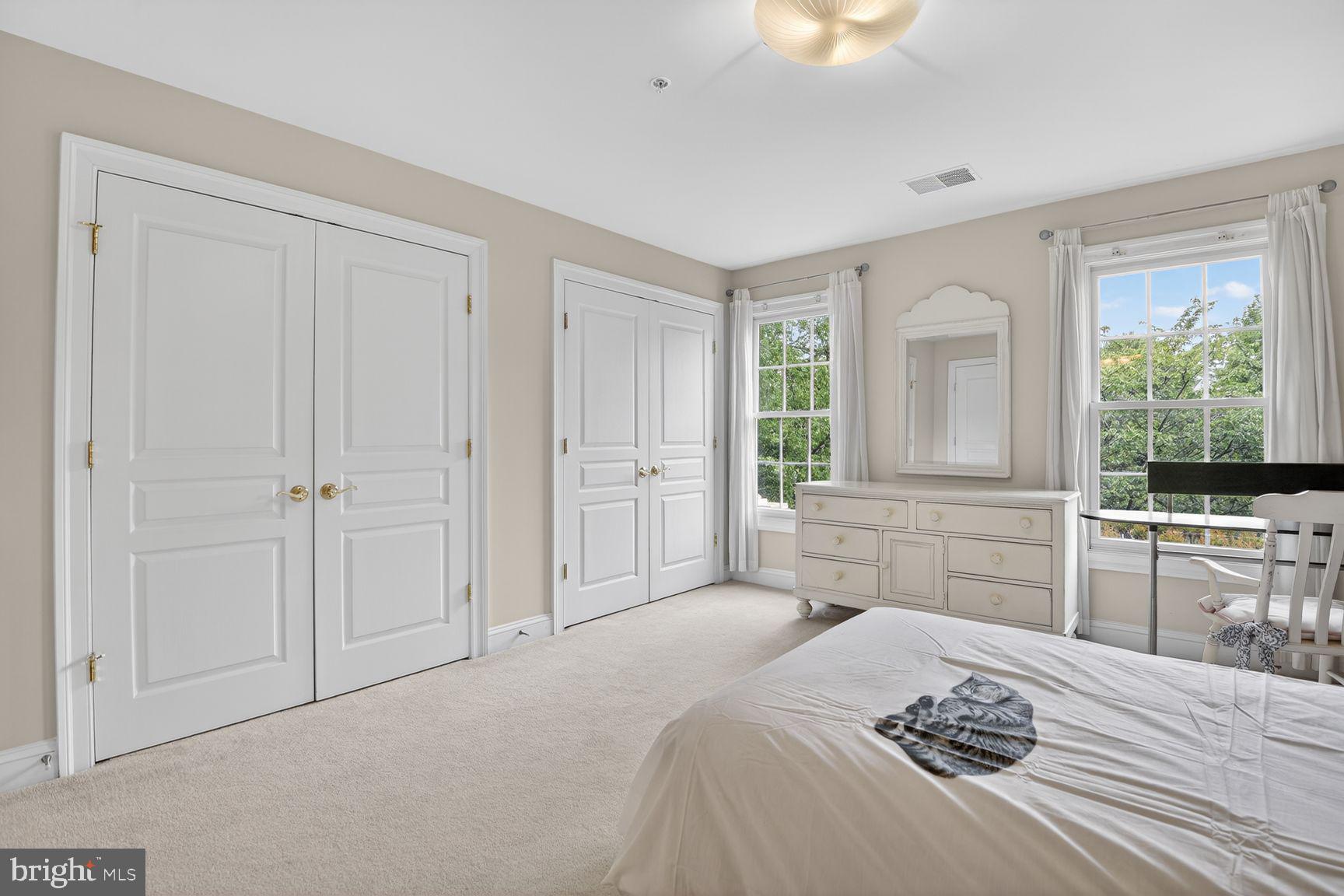 FALLSGROVE - Residential