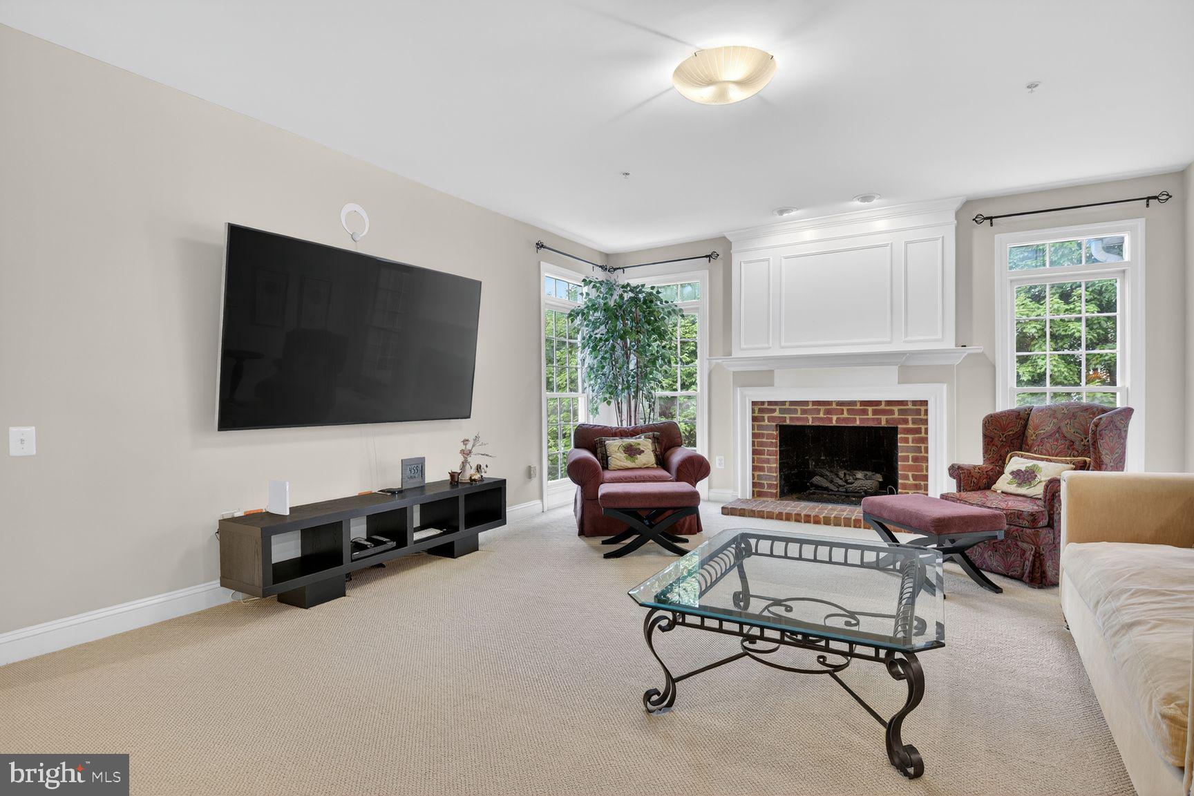 FALLSGROVE - Residential