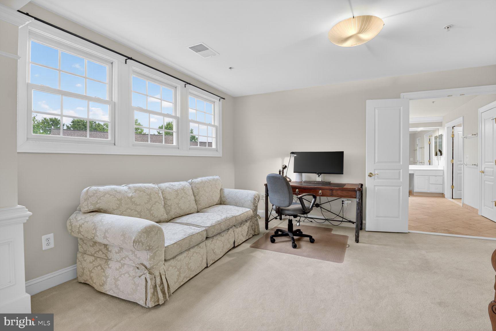 FALLSGROVE - Residential