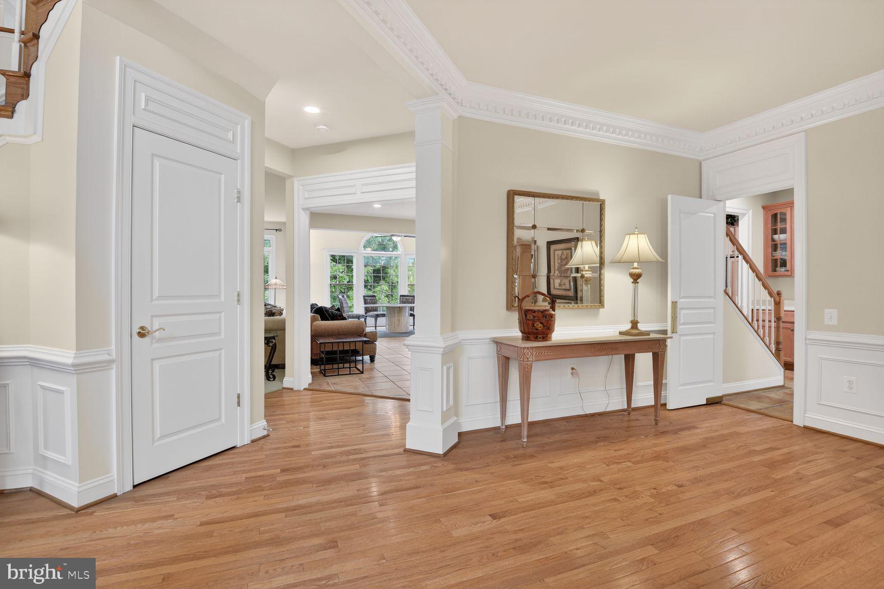 FALLSGROVE - Residential