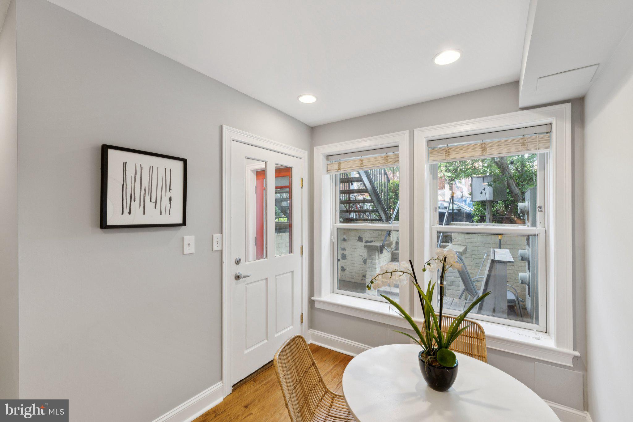 2212 11TH STREET NW 1