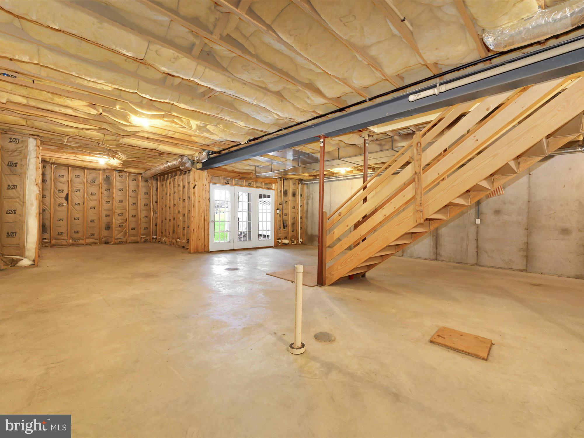 CROSSINGS AT ROCKY SPRING - Residential