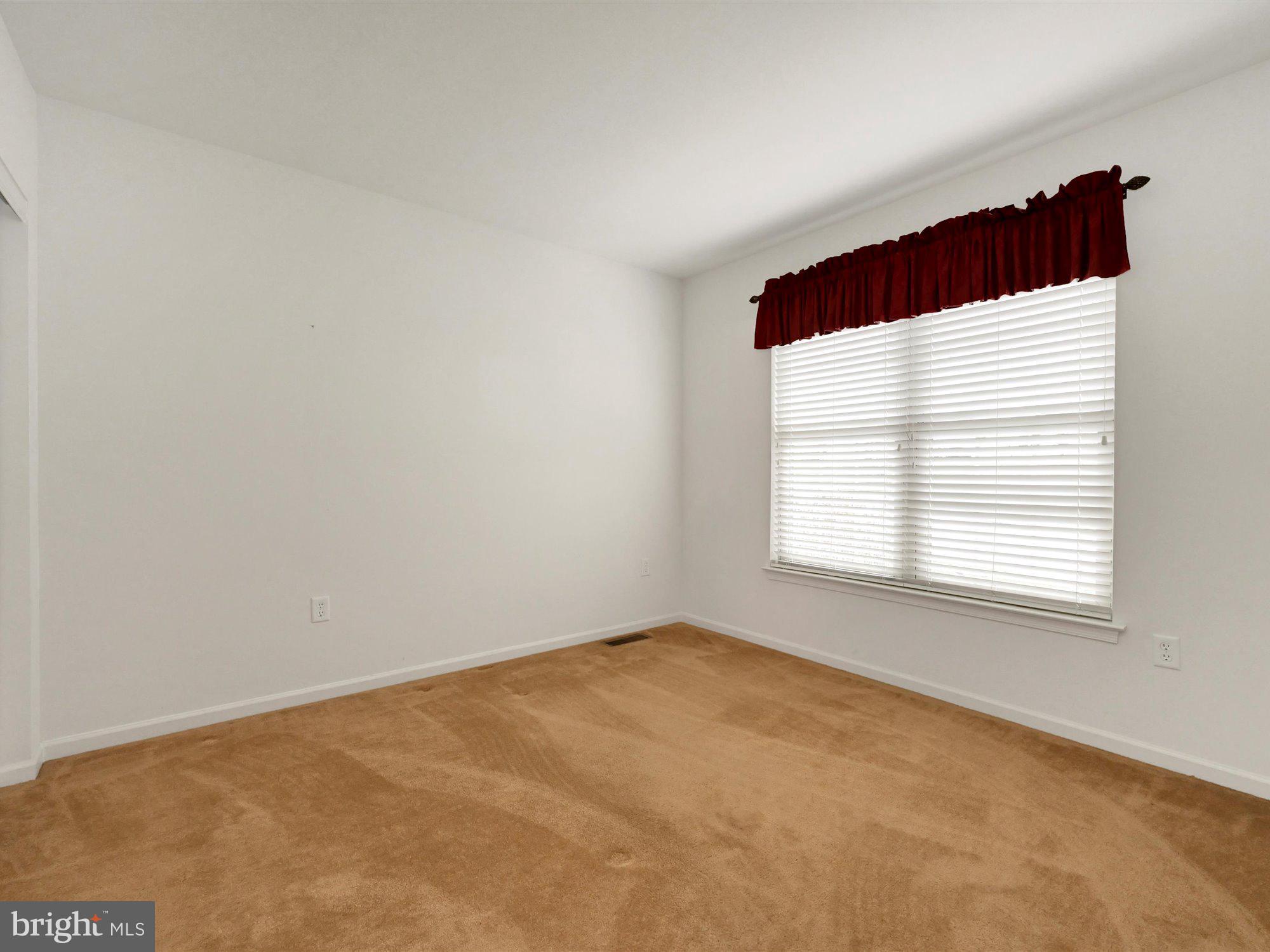 CROSSINGS AT ROCKY SPRING - Residential