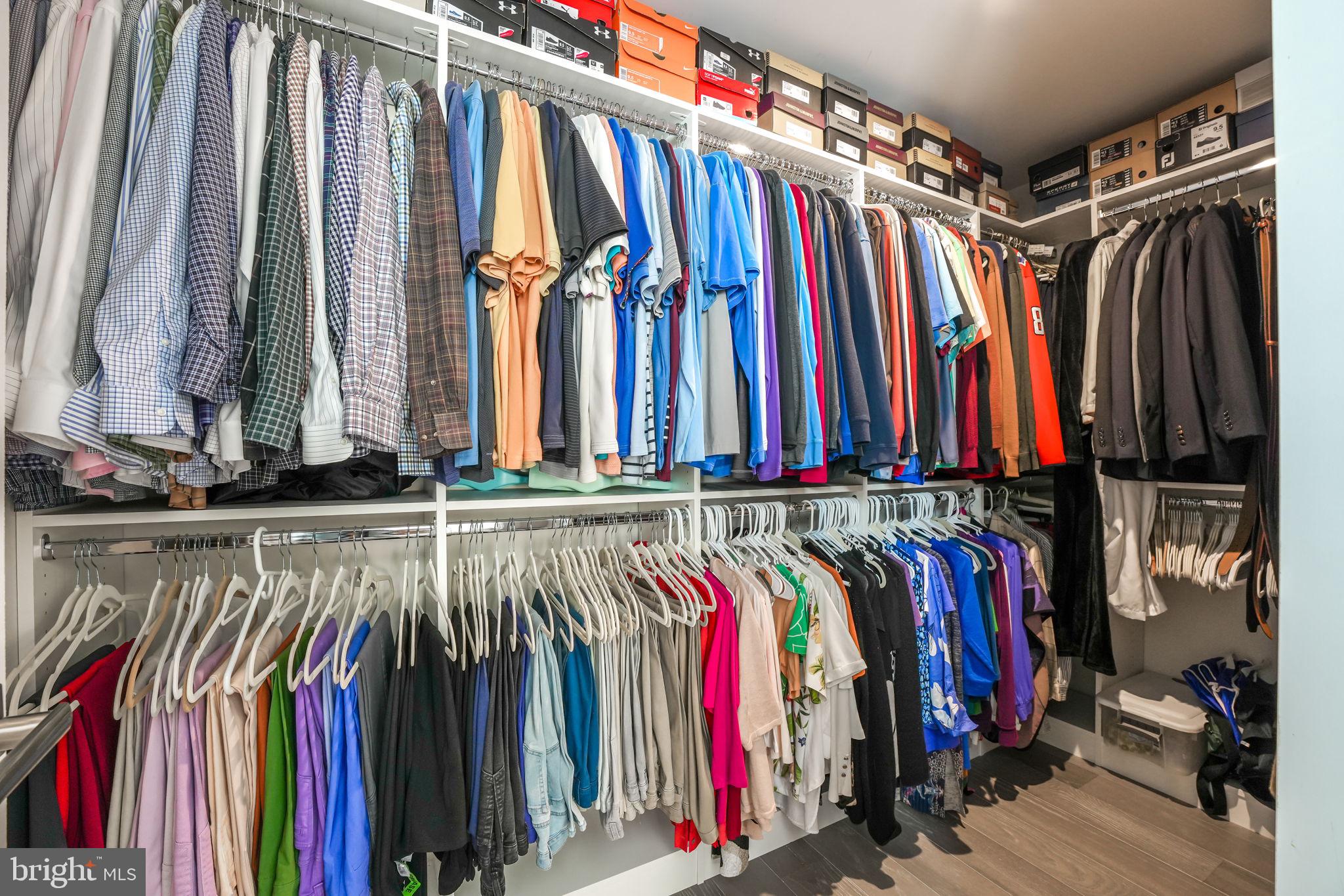 REGENCY AT CHANCELLORSVILLE NORTH - Residential