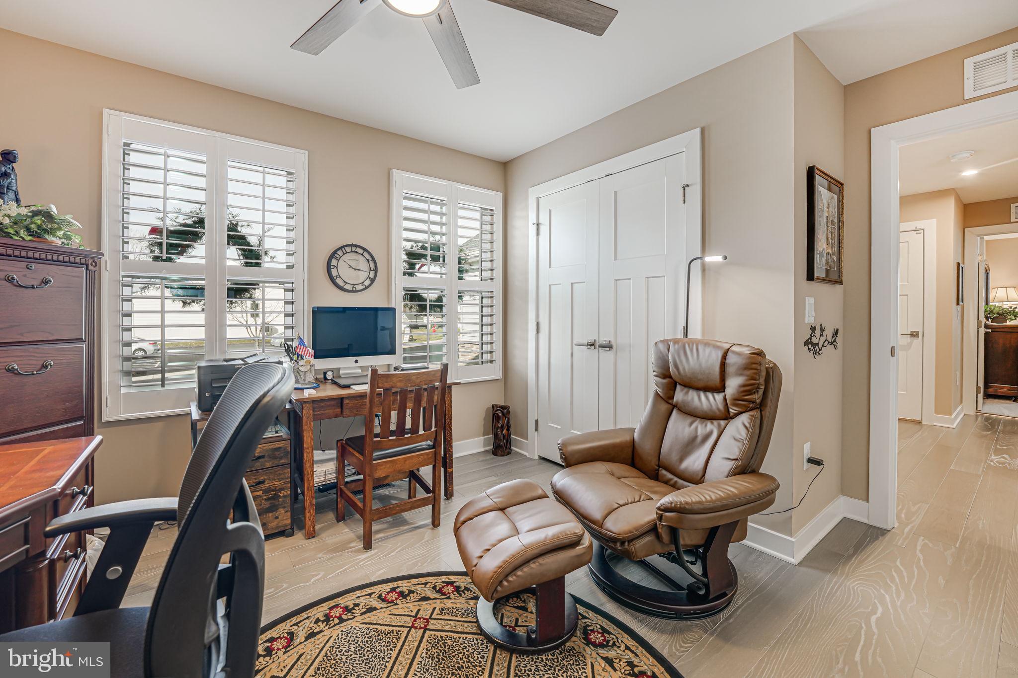 REGENCY AT CHANCELLORSVILLE NORTH - Residential