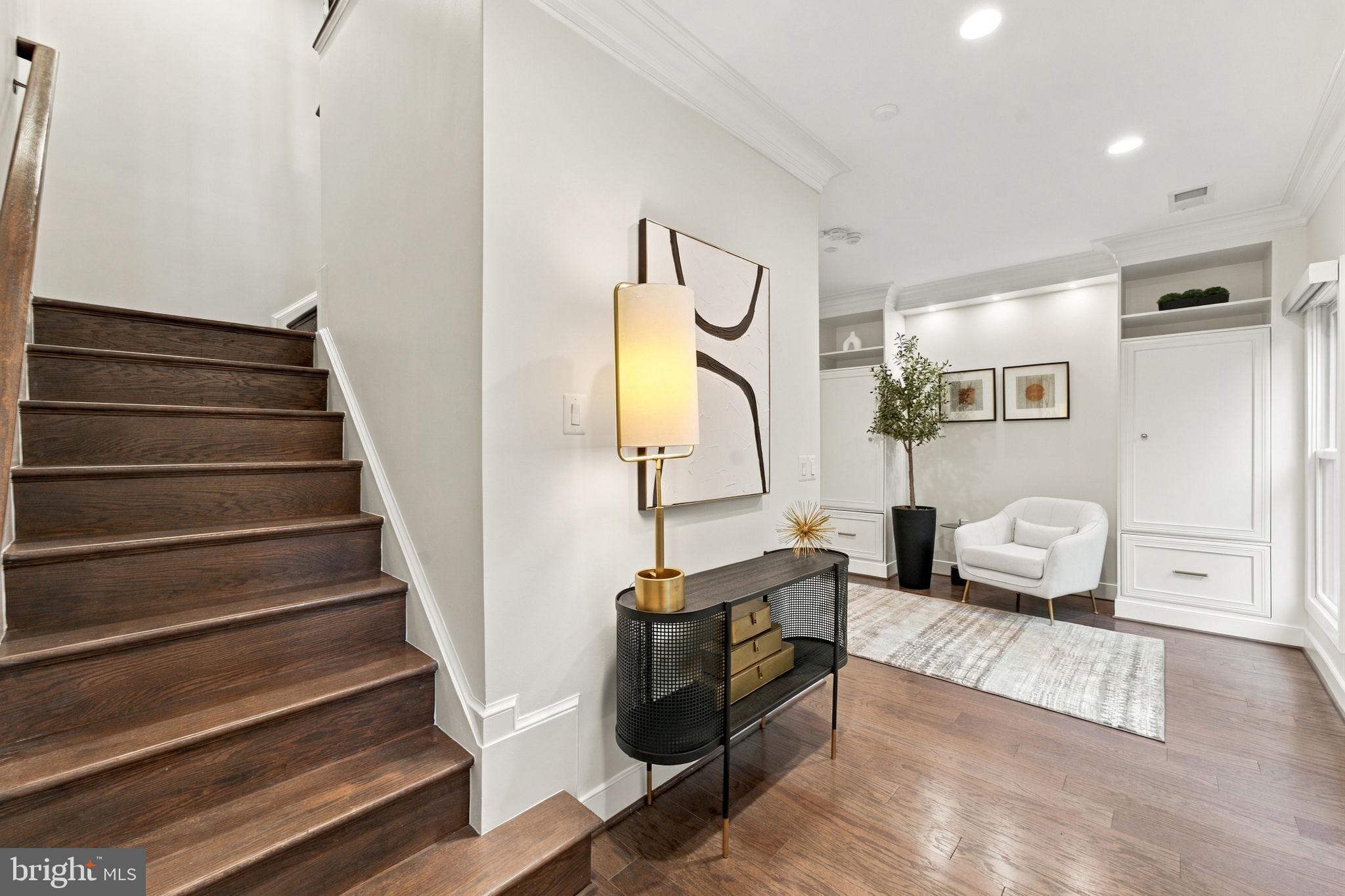 1518 16TH COURT N
