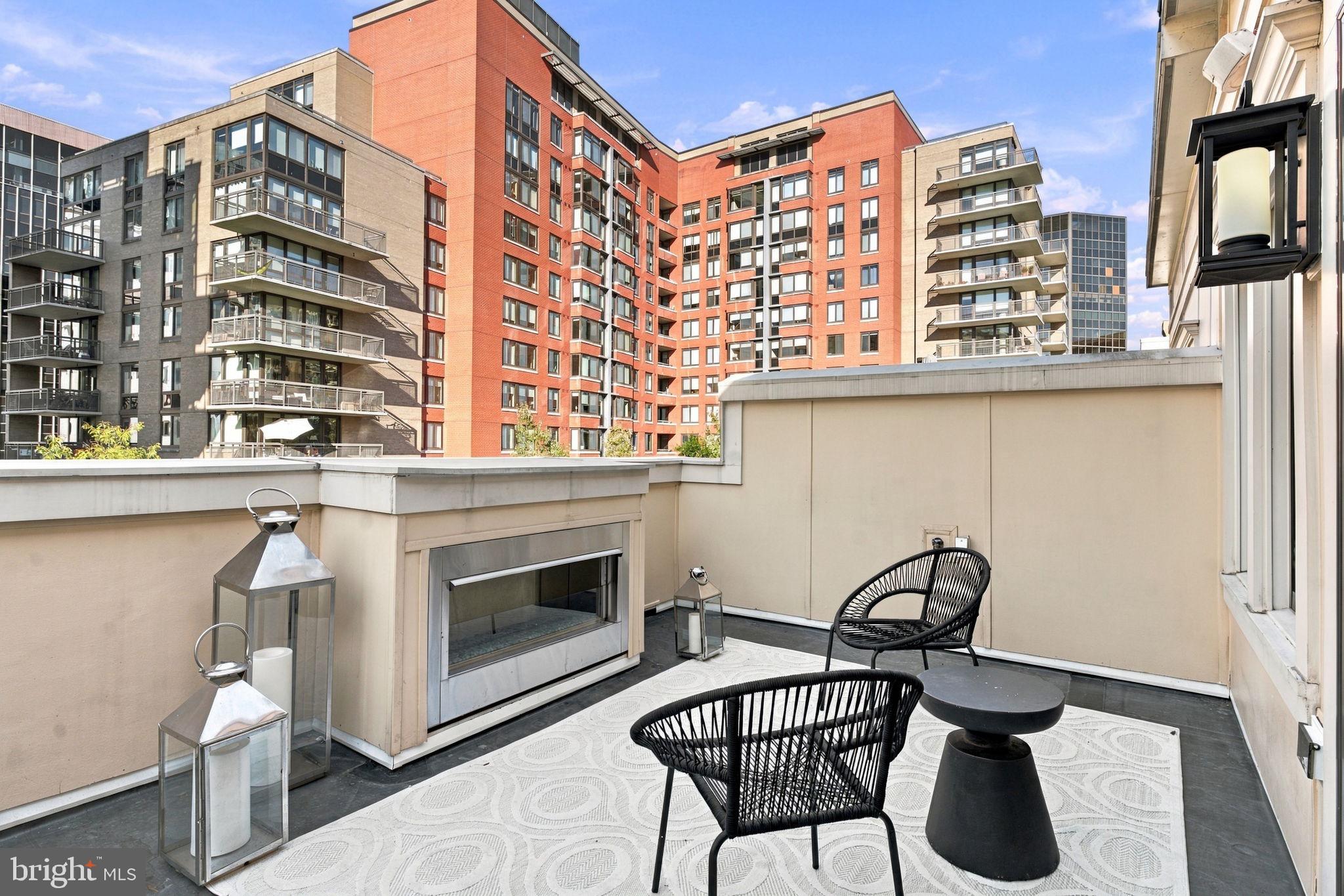 1518 16TH COURT N