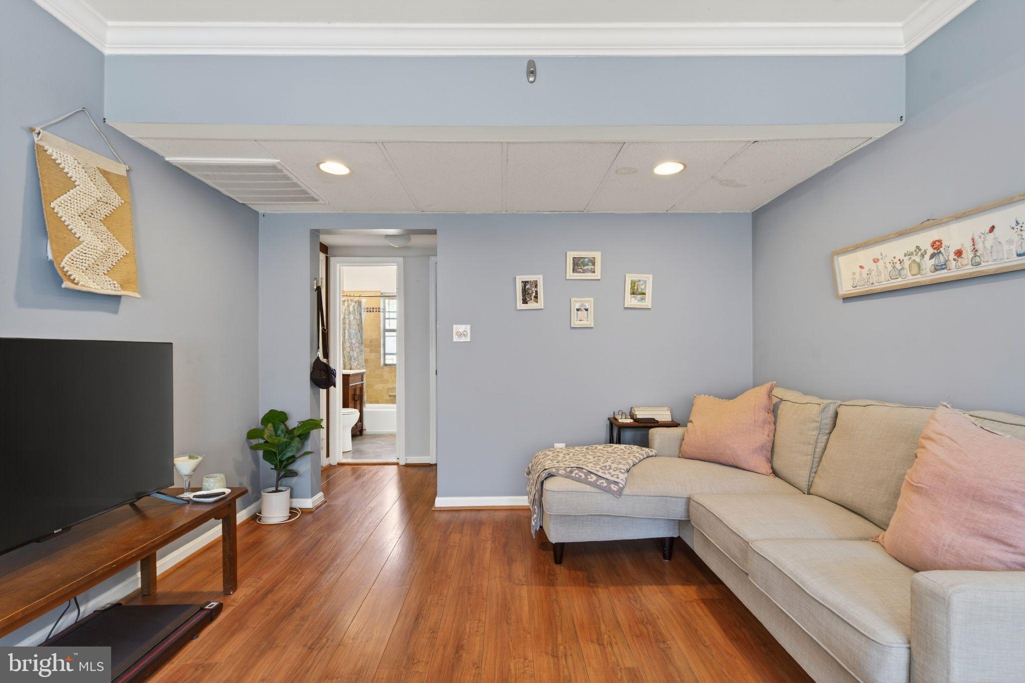 1739 N TROY STREET 8-419