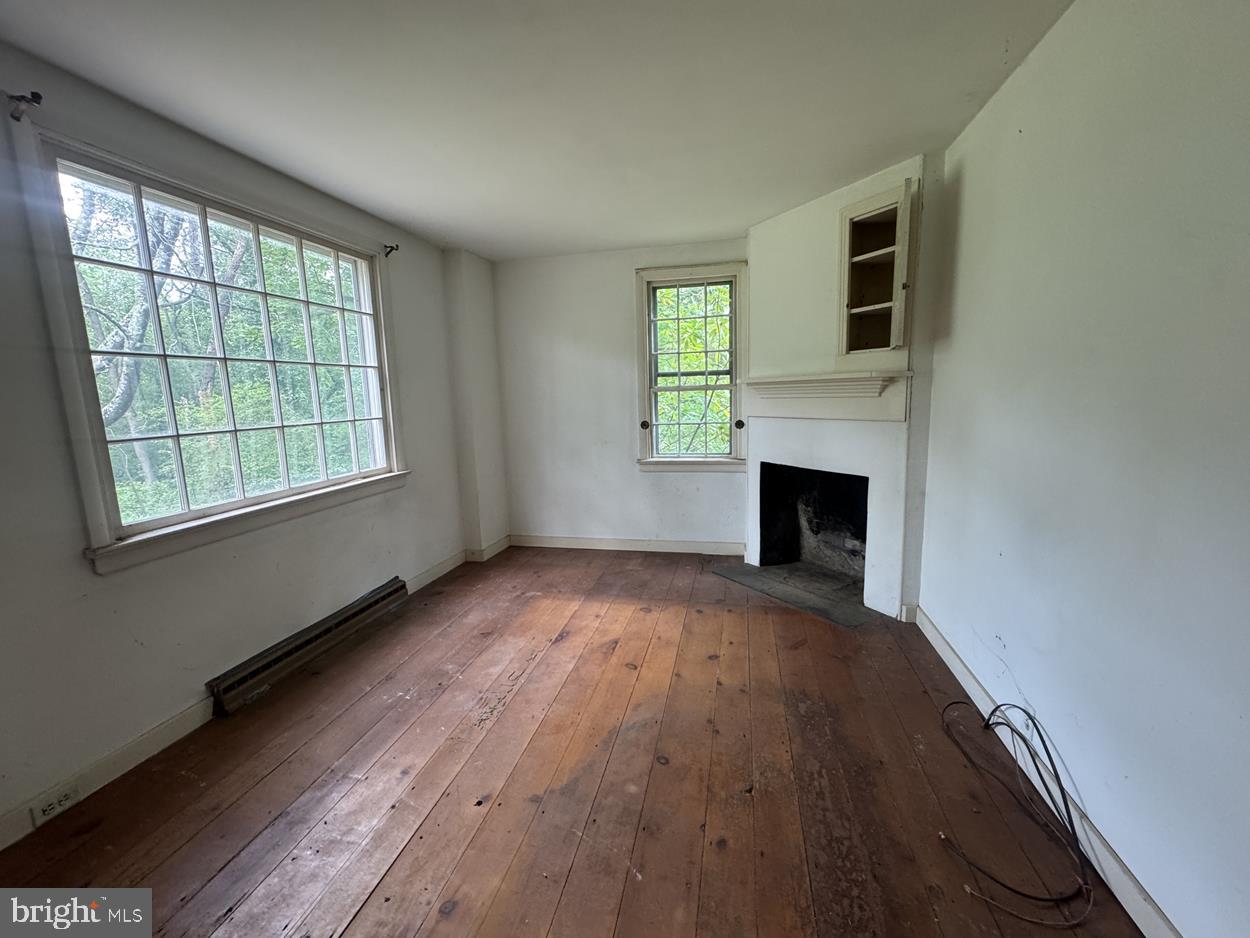 1354 OXFORD VALLEY ROAD